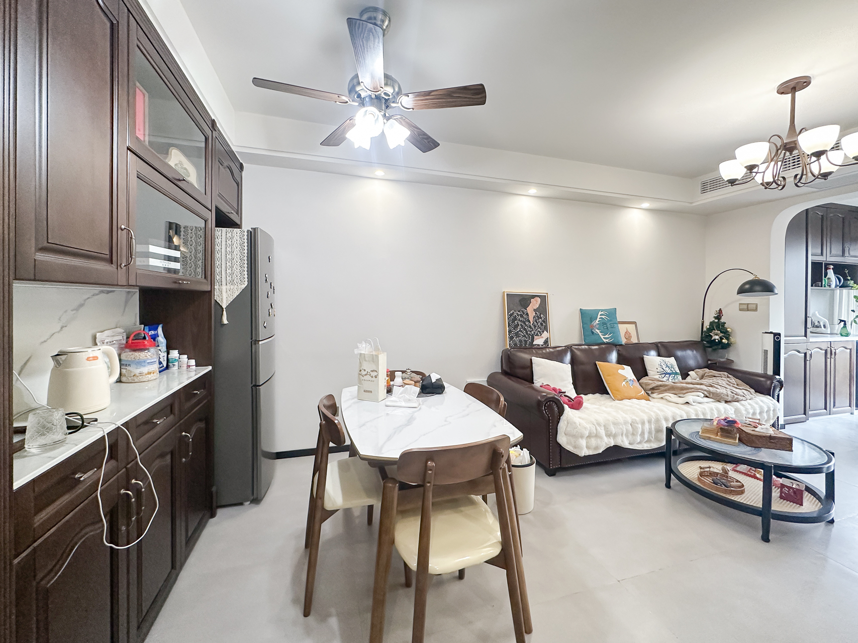 明发国际城 3室2厅1卫 90.0万 明发国际城 3室2厅1卫 90.0万客厅