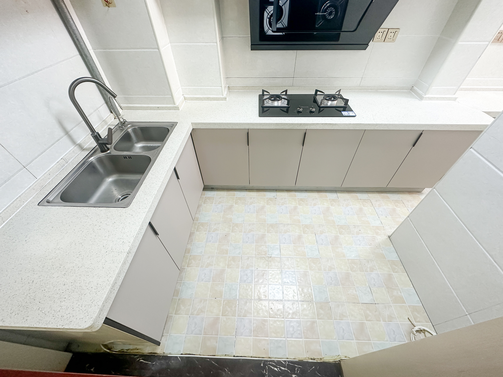 润和之悦(金泽园) 3室2厅1卫 79.8万 润和之悦(金泽园) 3室2厅1卫 79.8万厨房