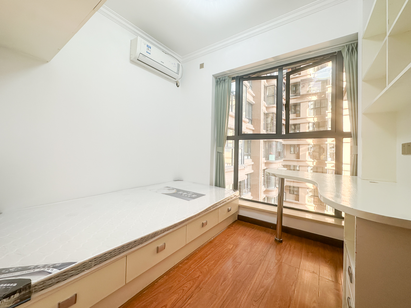 润和之悦(金泽园) 3室2厅1卫 79.8万 润和之悦(金泽园) 3室2厅1卫 79.8万卧室