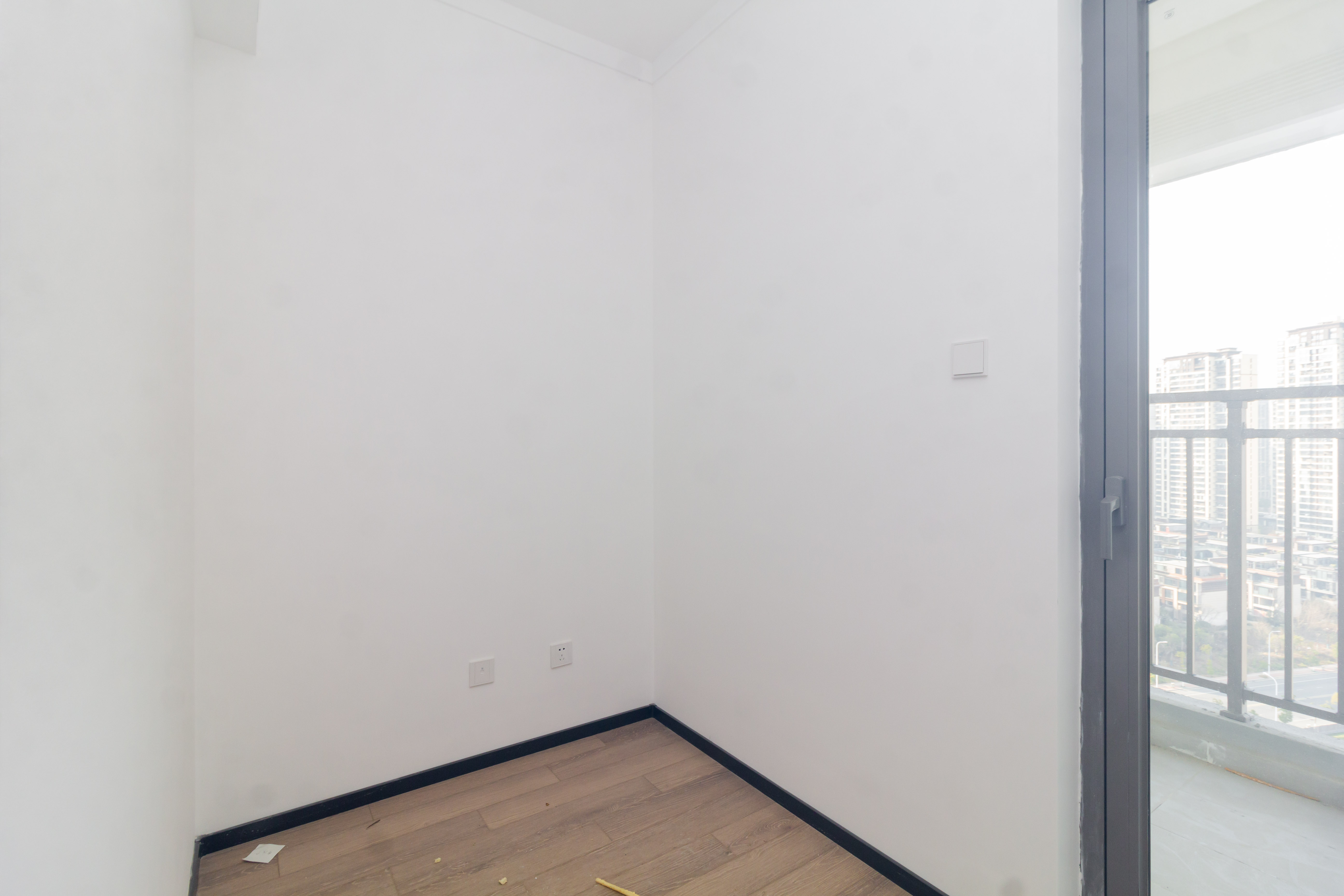 佳兆业滨江四季  4室2厅2卫    159.0万 佳兆业滨江四季  4室2厅2卫    159.0万卧室