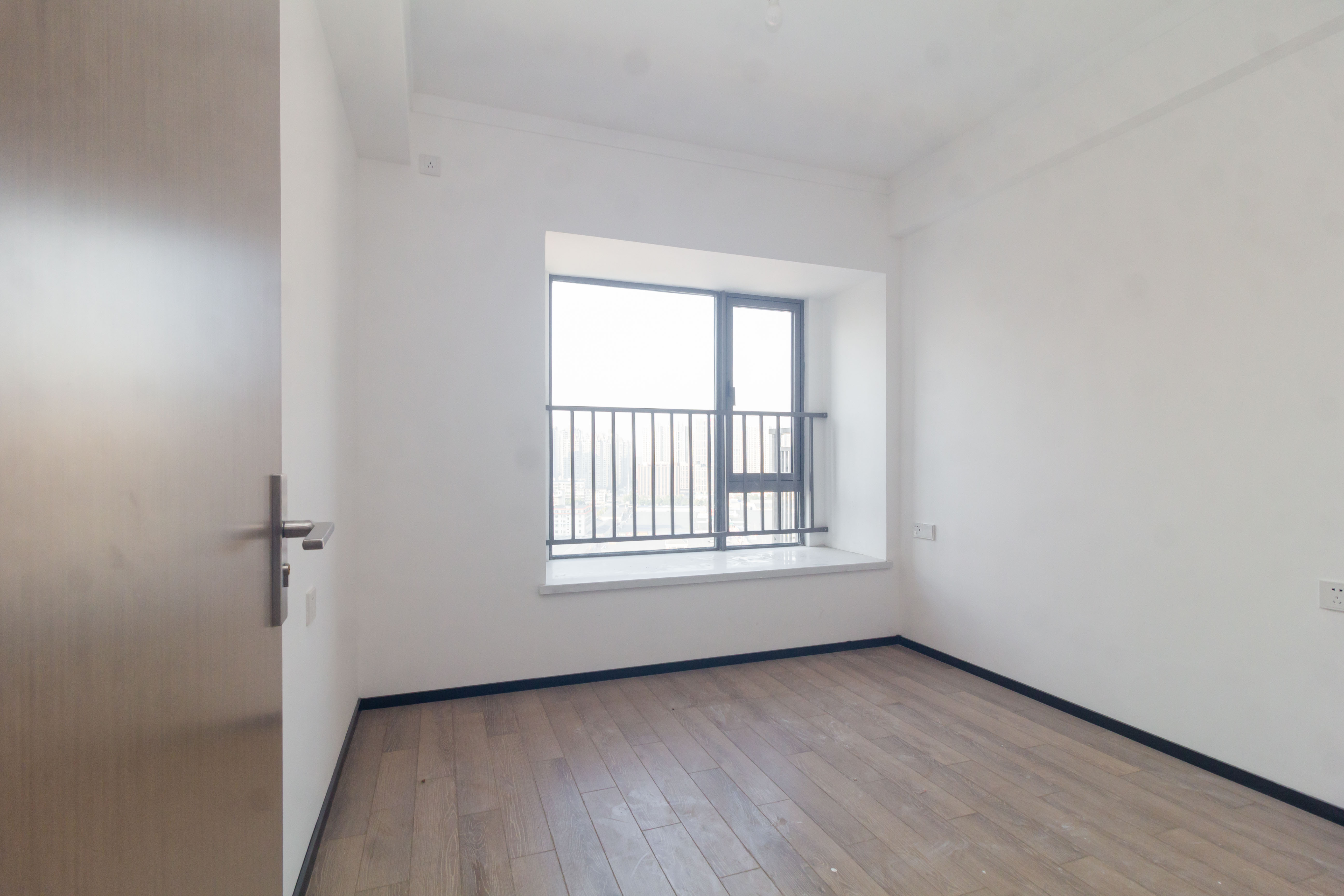 佳兆业滨江四季  4室2厅2卫    159.0万 佳兆业滨江四季  4室2厅2卫    159.0万卧室