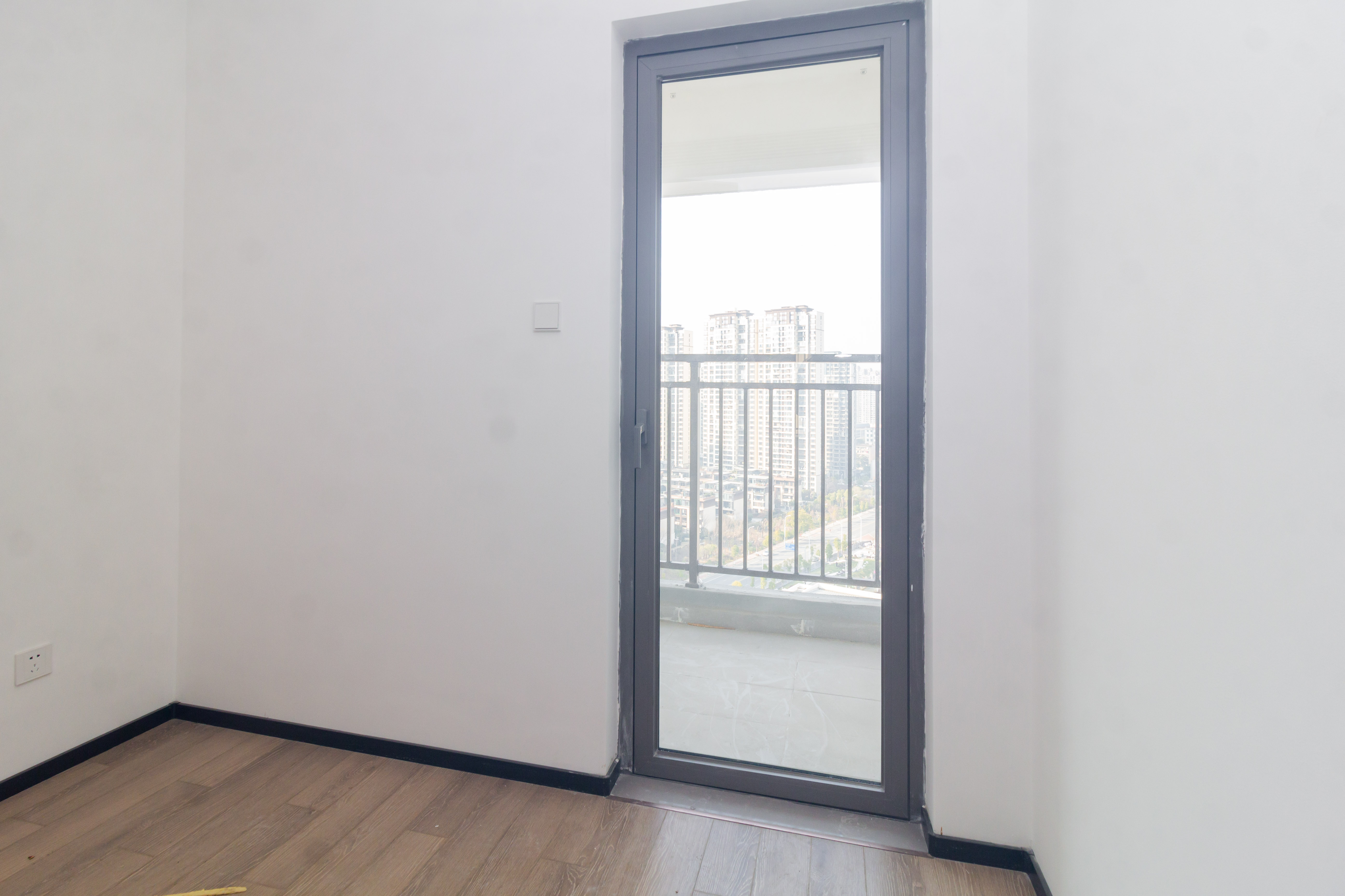 佳兆业滨江四季  4室2厅2卫    159.0万 佳兆业滨江四季  4室2厅2卫    159.0万卧室