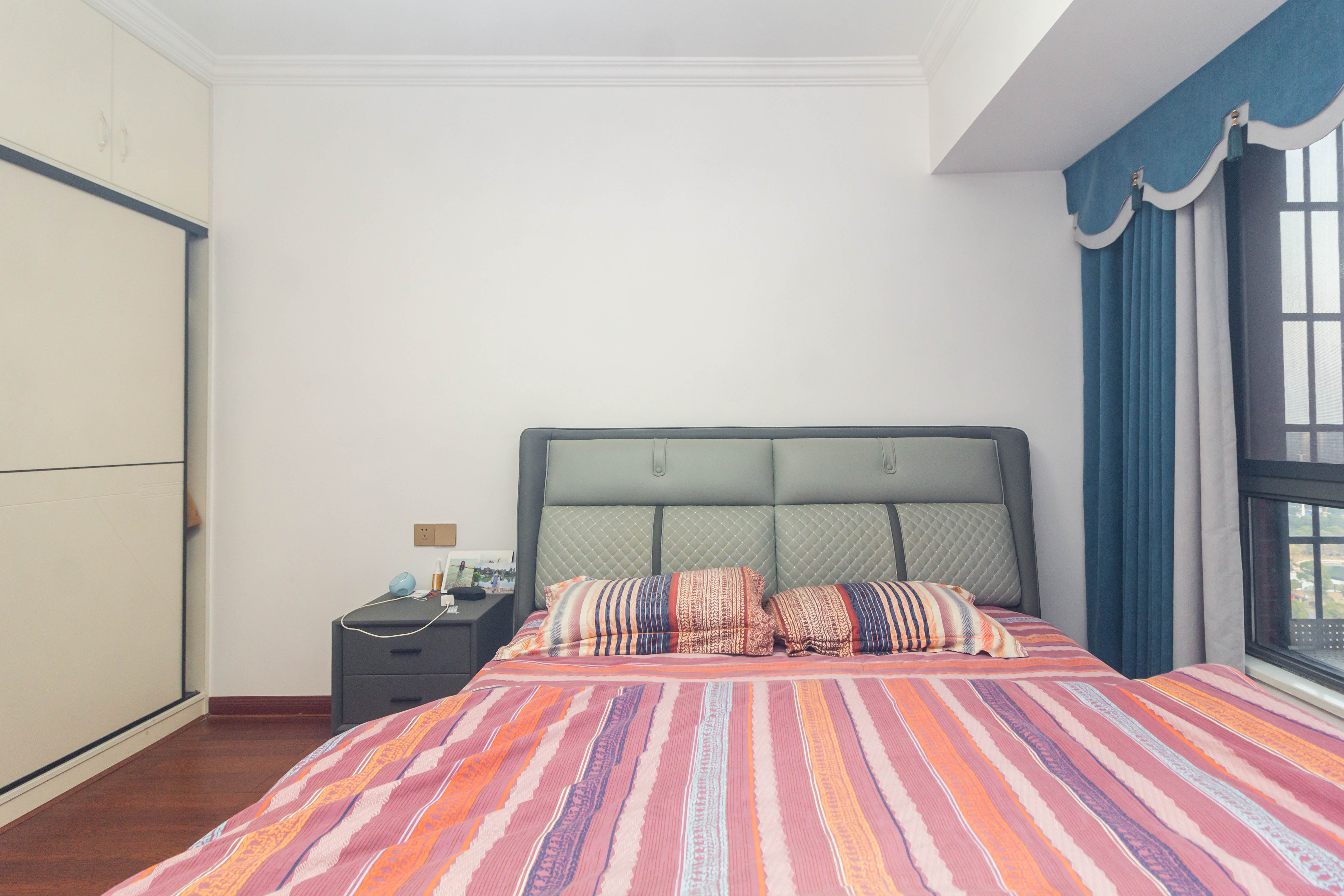 海德公园 4室2厅1卫 75.8万 海德公园 4室2厅1卫 75.8万卧室