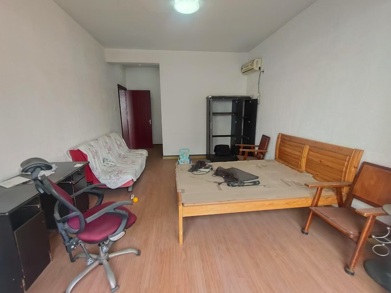 新城首座 3室2厅2卫 49.5万 新城首座 3室2厅2卫 49.5万室内图