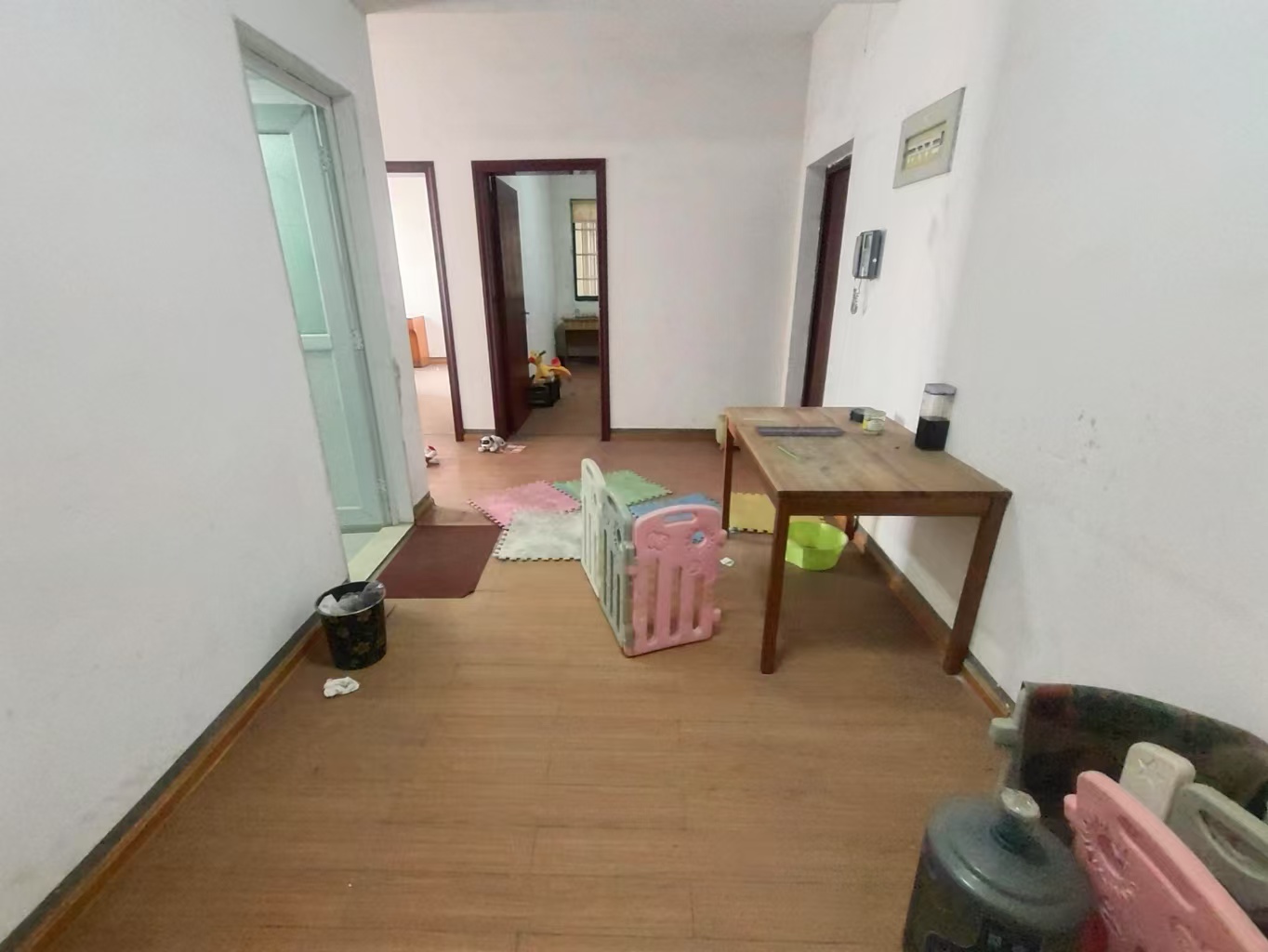 新城首座 3室2厅2卫 49.5万 新城首座 3室2厅2卫 49.5万室内图