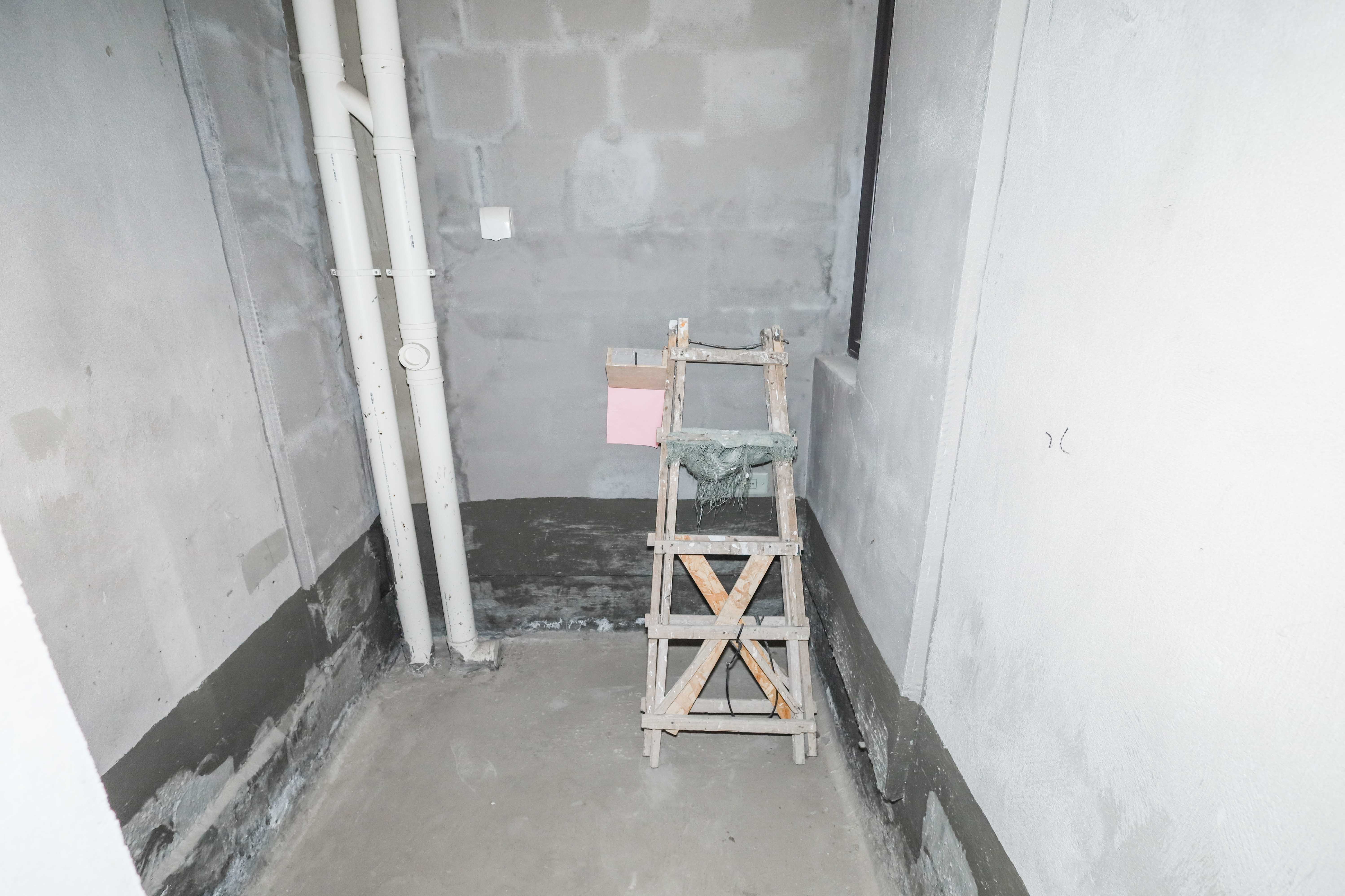 建发央著  4室2厅2卫   218.00万卫生间