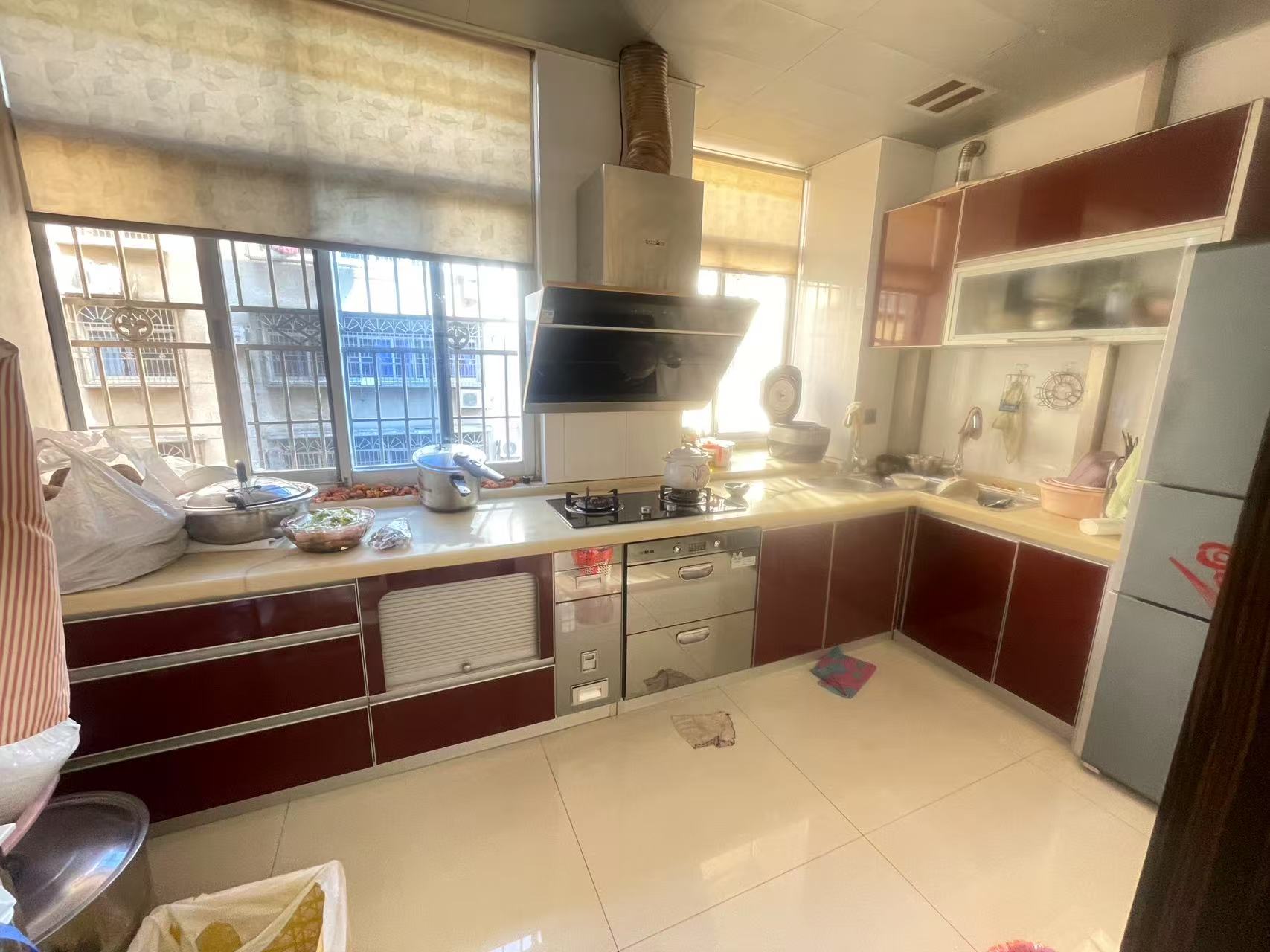 国税新村 4室2厅2卫 76.0万 国税新村 4室2厅2卫 76.0万室内图