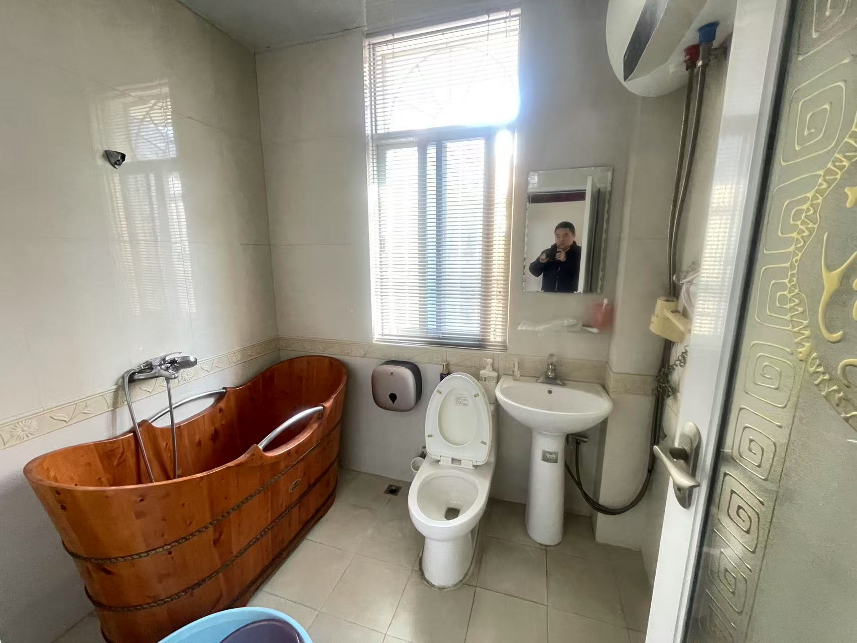 国税新村 4室2厅2卫 76.0万 国税新村 4室2厅2卫 76.0万室内图