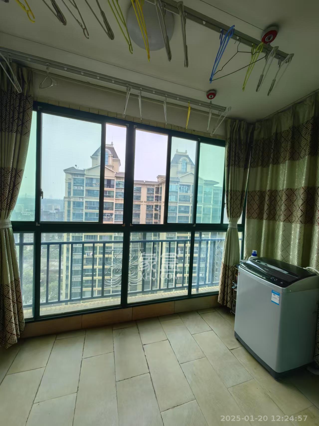 恒大城 3室2厅2卫 2500.0元/月 恒大城 3室2厅2卫 2500.0元/月室内图