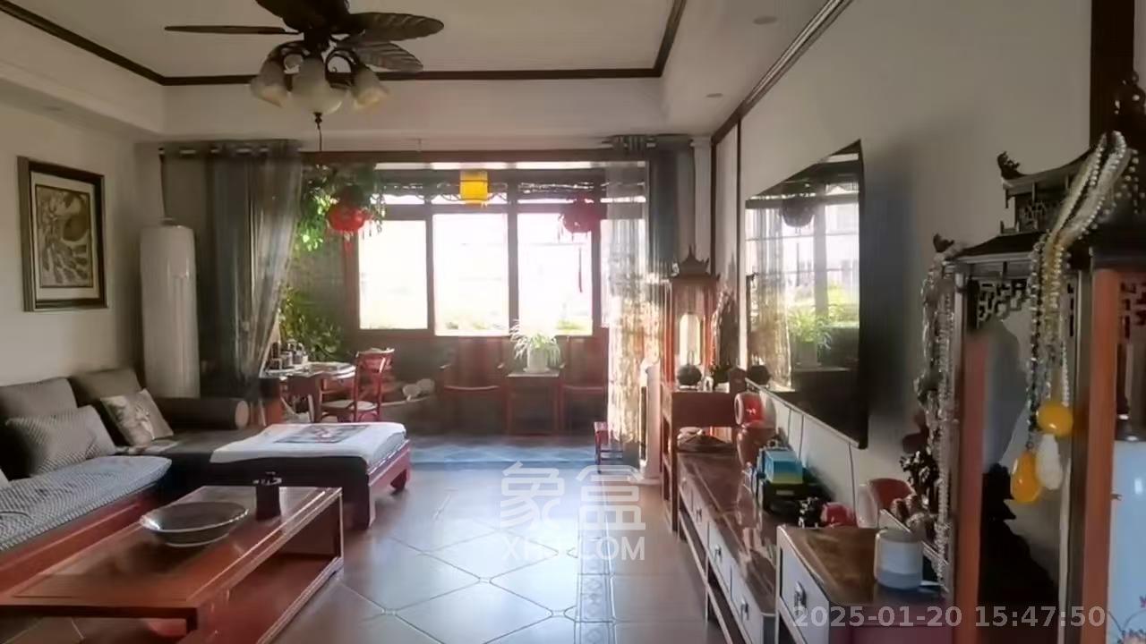 森林城  3室2厅1卫    5300.0元/月 森林城  3室2厅1卫    5300.0元/月室内图