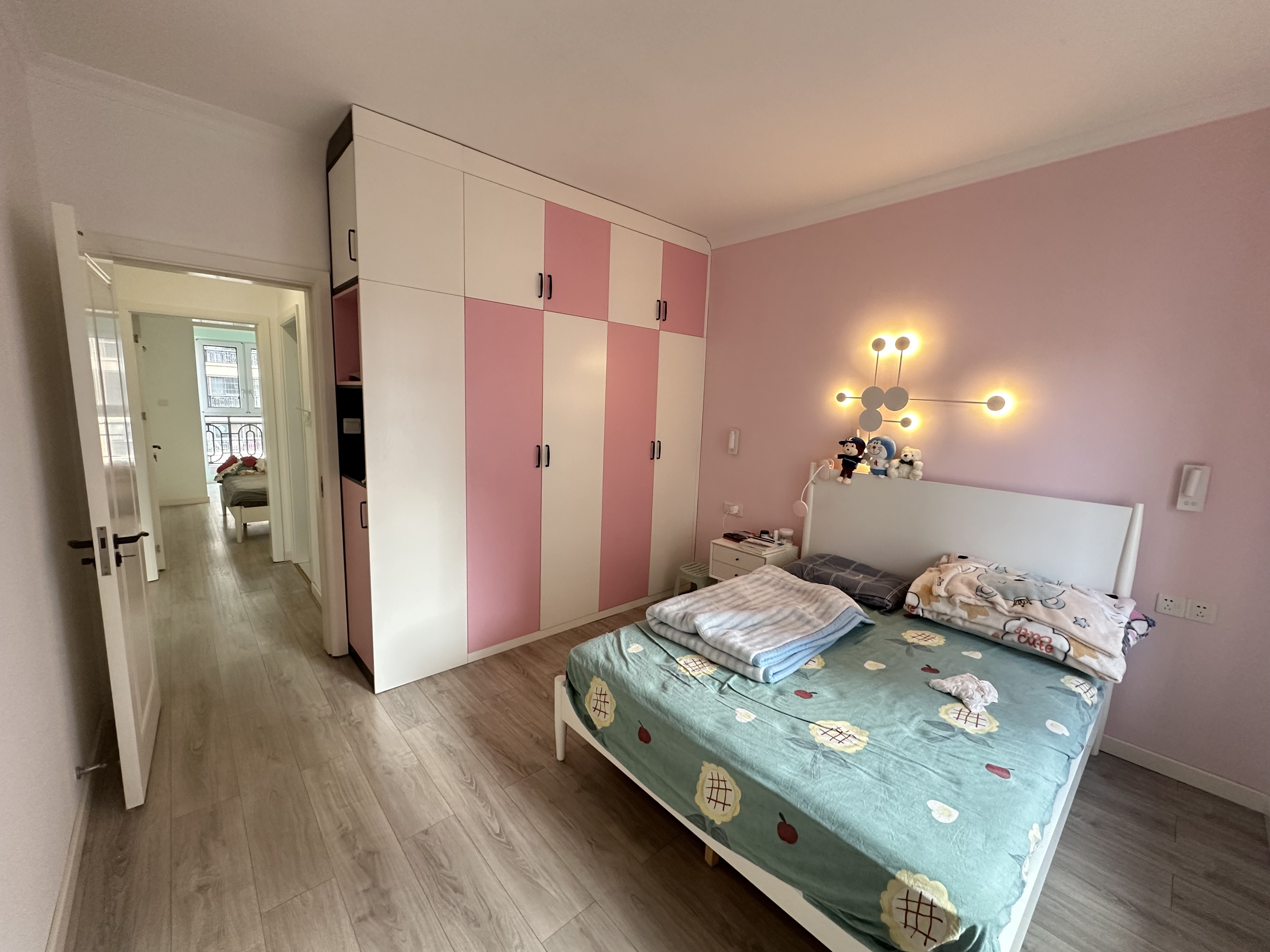 绿地海长流四期(绿地福邸) 3室2厅1卫 196.0万 绿地海长流四期(绿地福邸) 3室2厅1卫 196.0万室内图