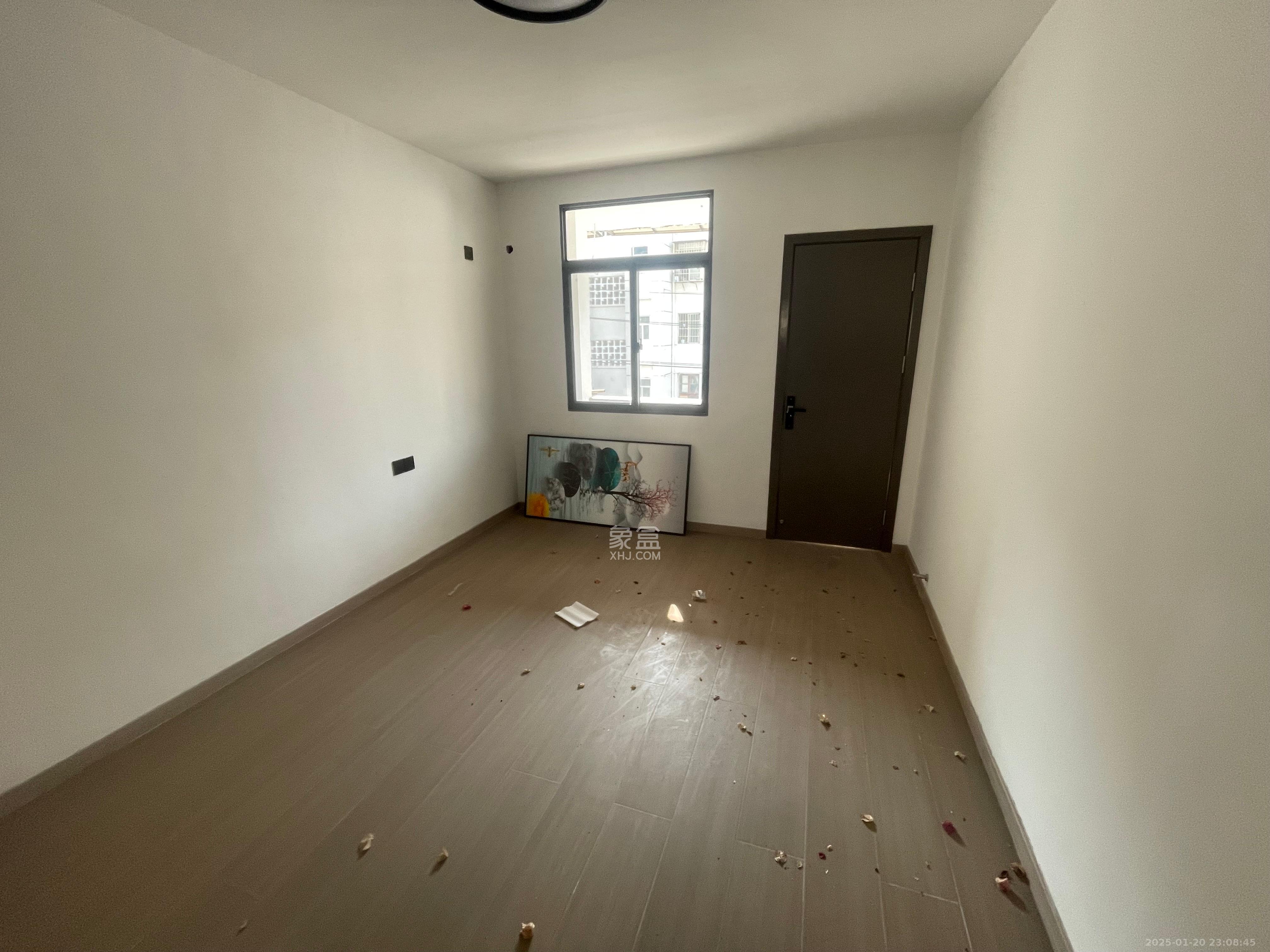 先锋东外滩  2室2厅1卫    2400.0元/月 先锋东外滩  2室2厅1卫    2400.0元/月室内图