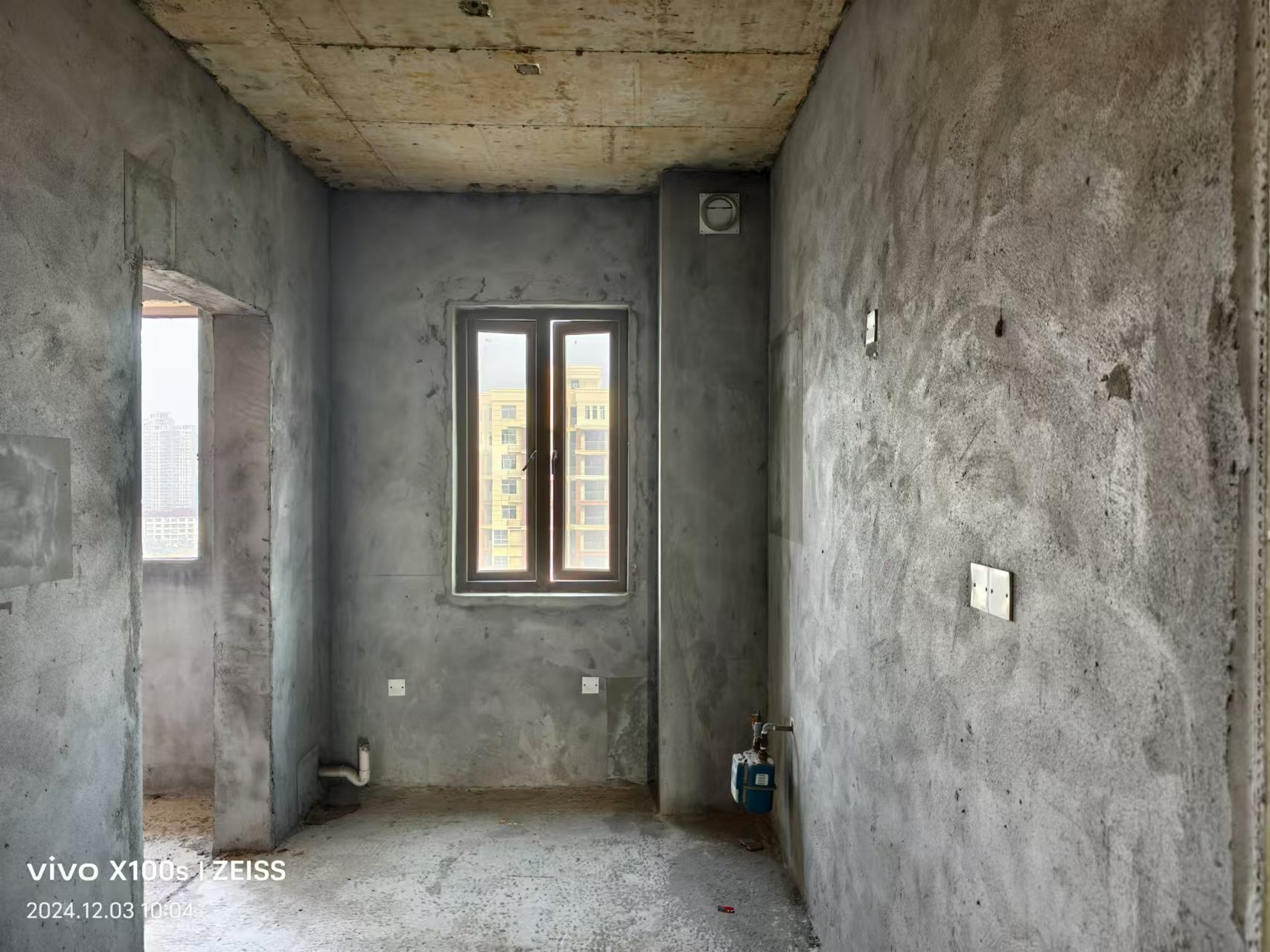 东城首府 5室2厅2卫 128.0万 东城首府 5室2厅2卫 128.0万室内图