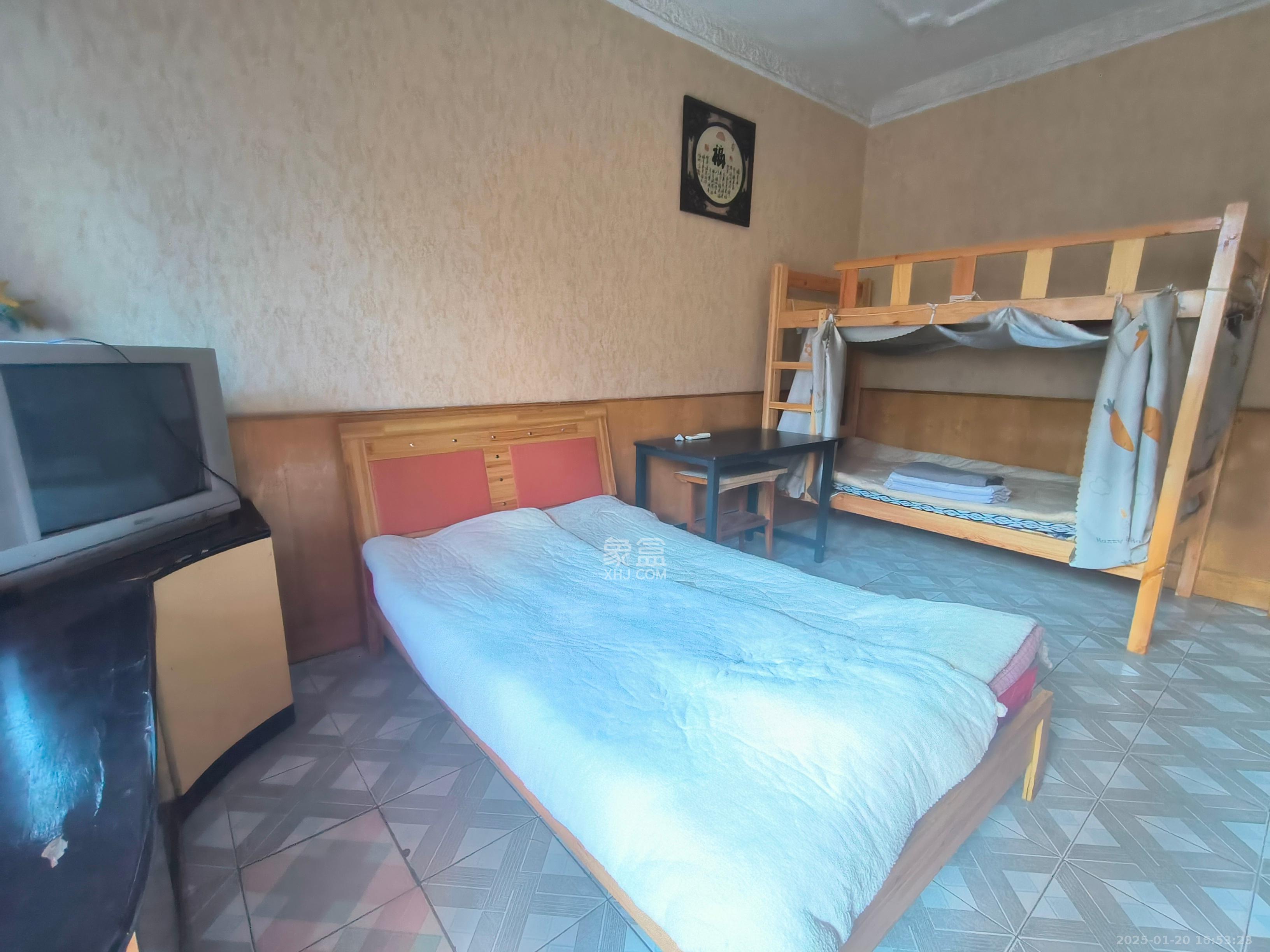 新湘路社区 3室1厅1卫 2600.0元/月 新湘路社区 3室1厅1卫 2600.0元/月室内图