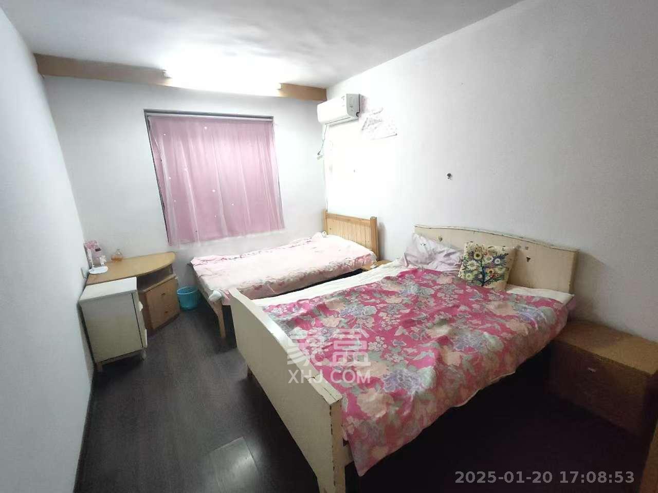 群芳园  2室1厅1卫   1600.00元/月室内图