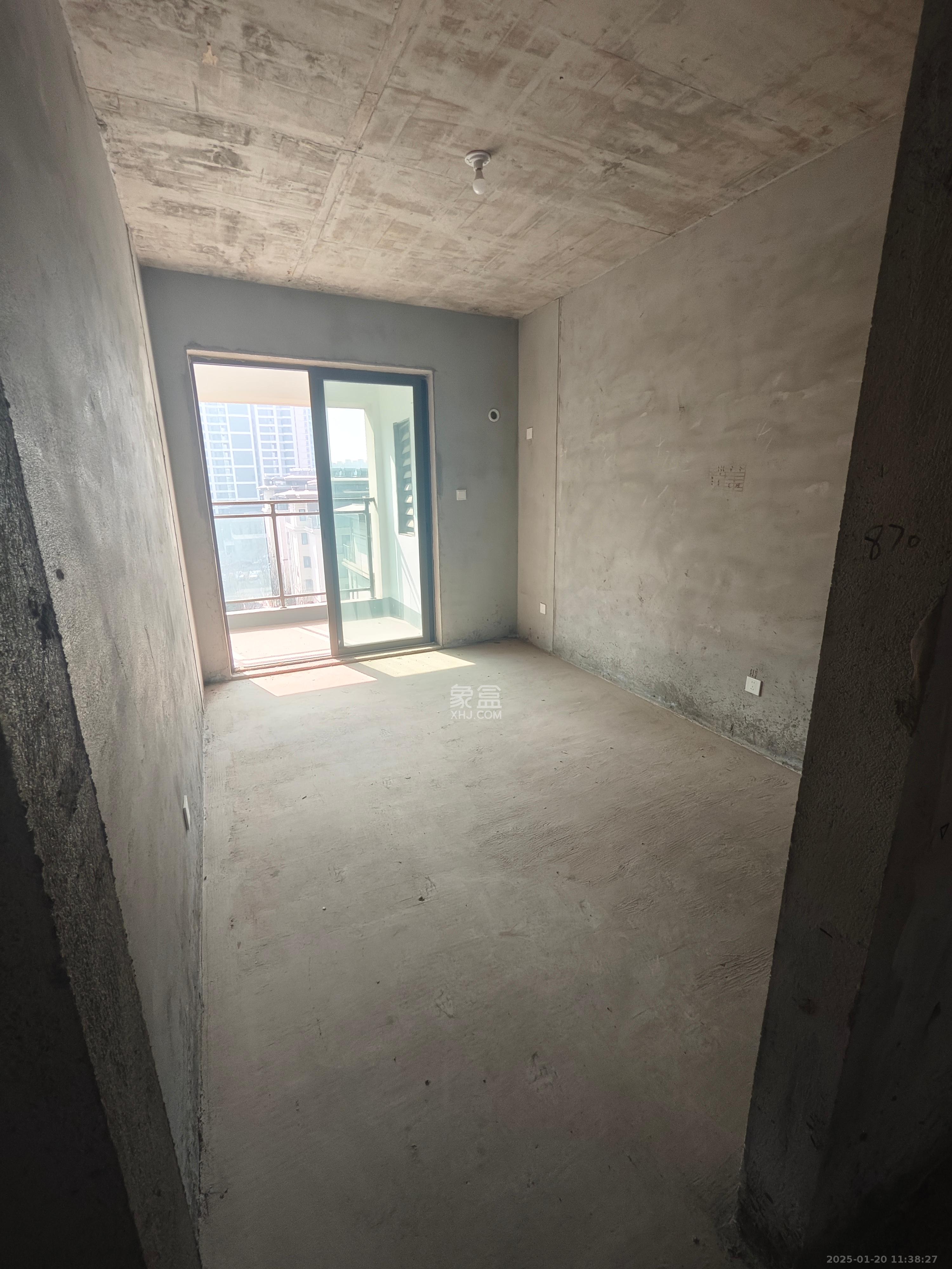 爱情公望府  4室2厅2卫    1300.0元/月 爱情公望府  4室2厅2卫    1300.0元/月室内图