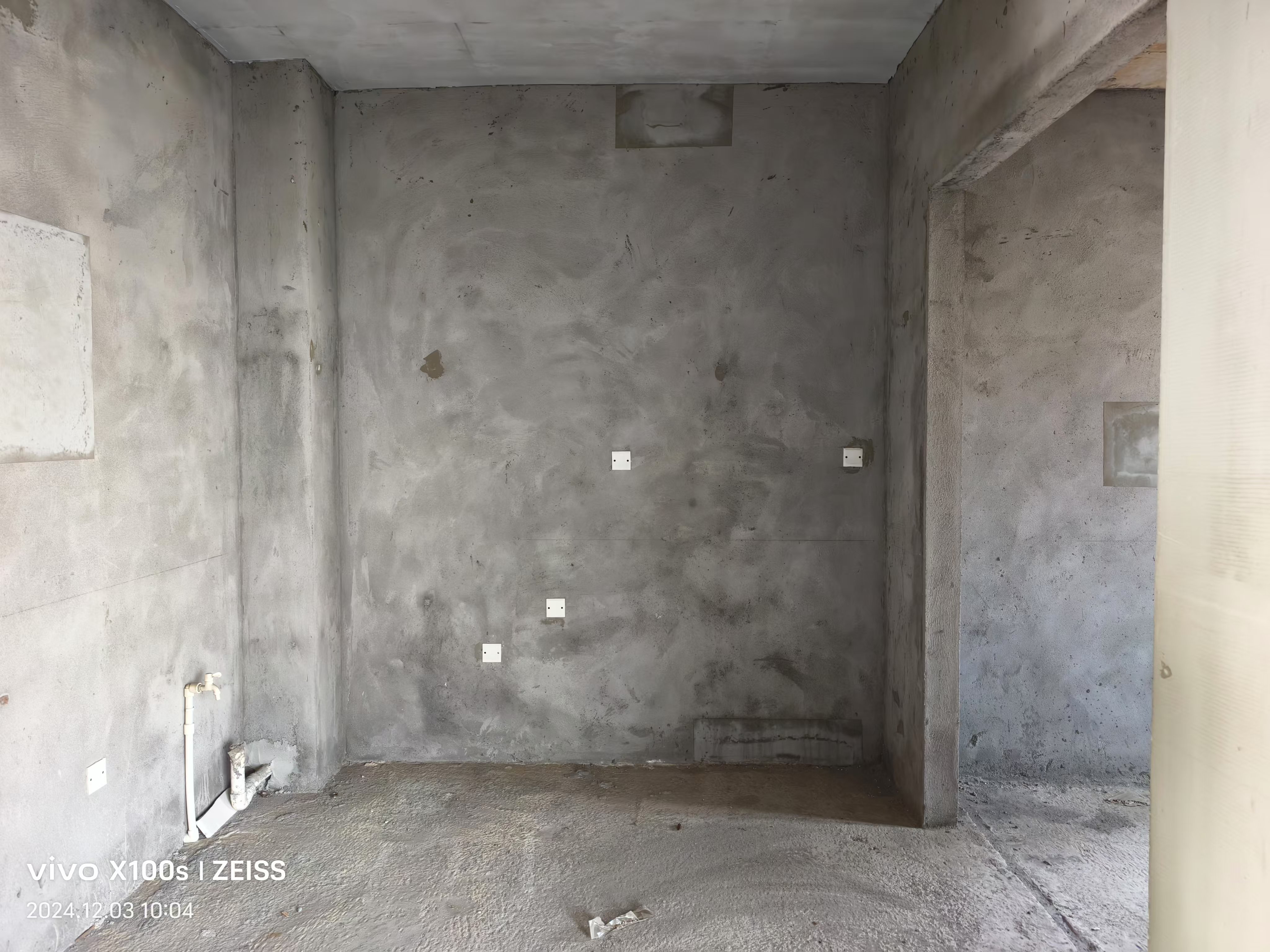 东城首府 5室2厅2卫 128.0万 东城首府 5室2厅2卫 128.0万室内图