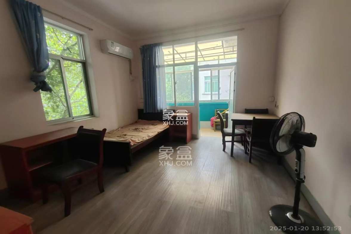 人民新村 2室1厅1卫 1600.0元/月 人民新村 2室1厅1卫 1600.0元/月室内图