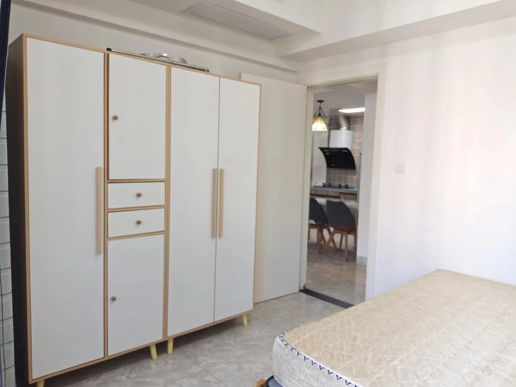 宇建国贸城  2室1厅1卫    120.0万 宇建国贸城  2室1厅1卫    120.0万室内图