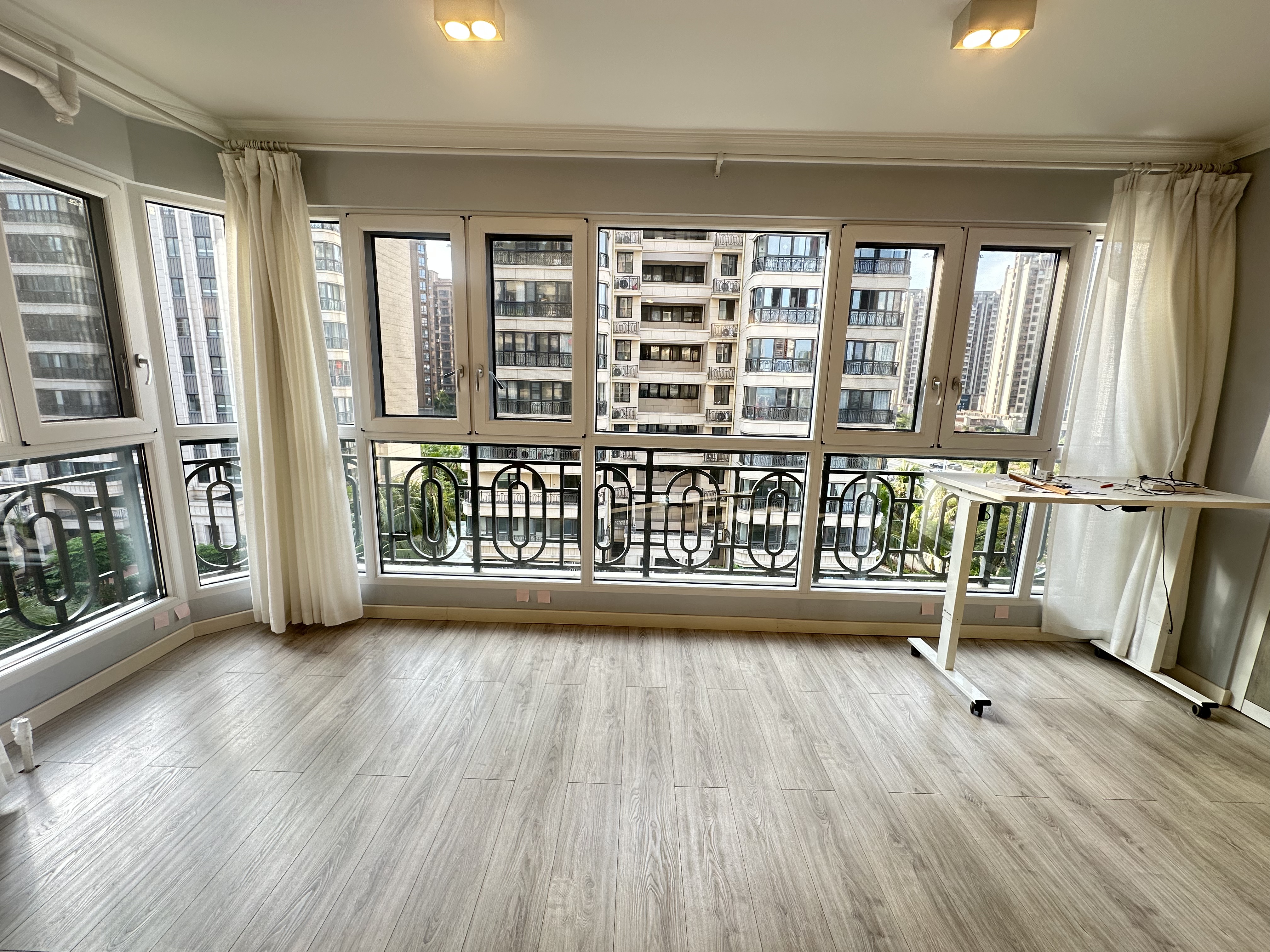 绿地海长流四期(绿地福邸) 3室2厅1卫 196.0万 绿地海长流四期(绿地福邸) 3室2厅1卫 196.0万室内图