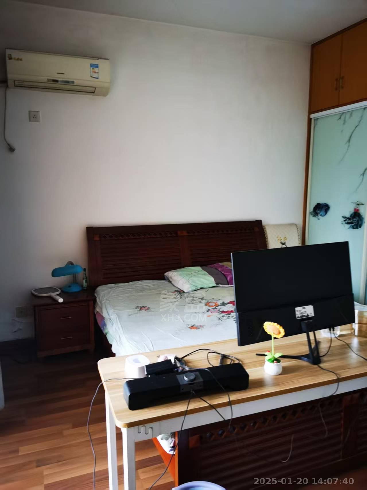 珠江丽园 2室2厅1卫 1500.0元/月 珠江丽园 2室2厅1卫 1500.0元/月室内图