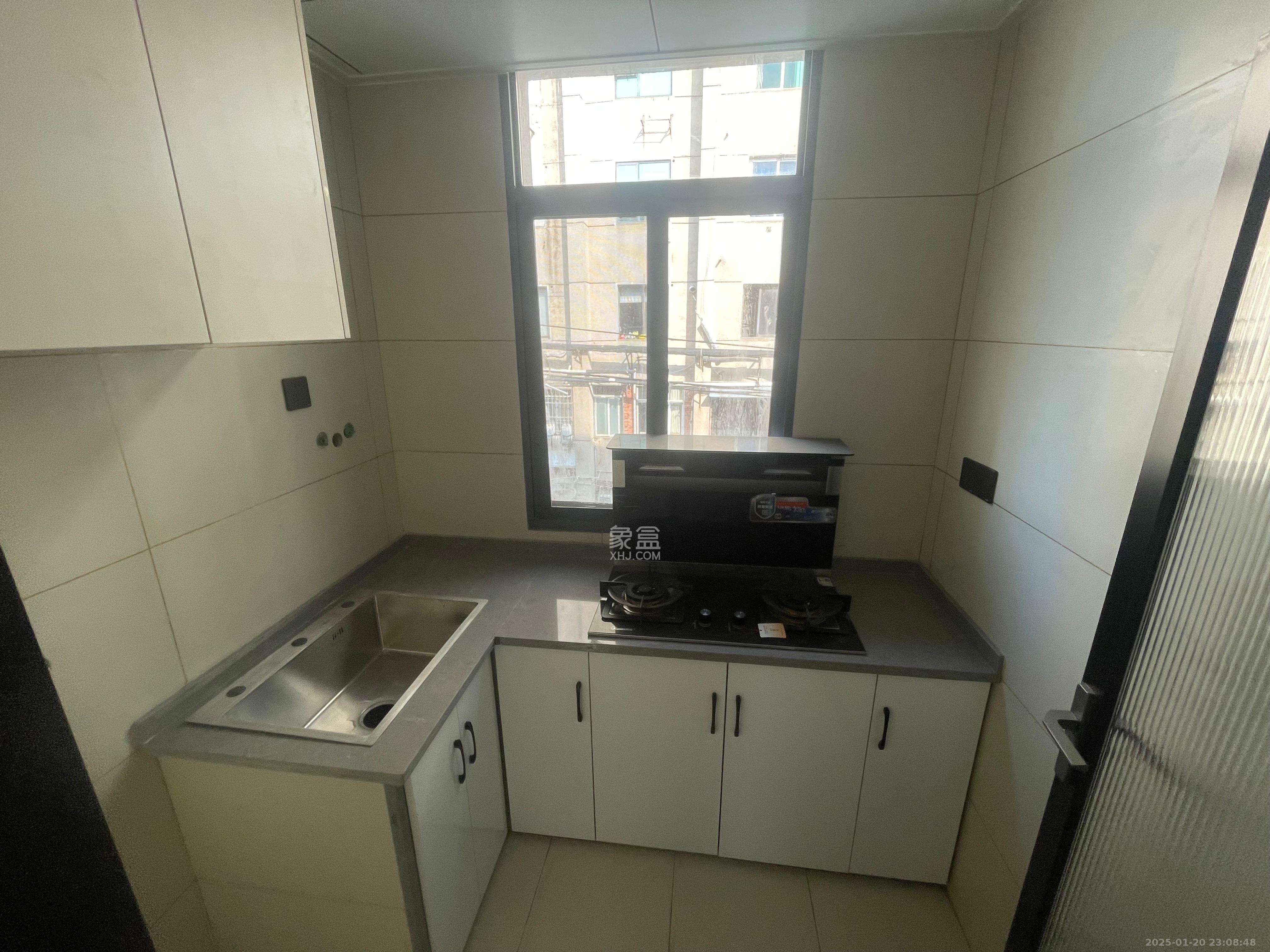 先锋东外滩  2室2厅1卫    2400.0元/月 先锋东外滩  2室2厅1卫    2400.0元/月室内图