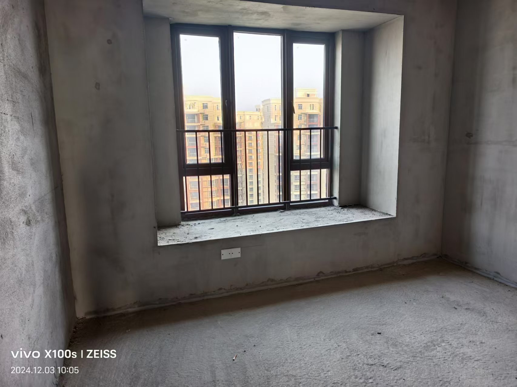 东城首府 5室2厅2卫 128.0万 东城首府 5室2厅2卫 128.0万室内图