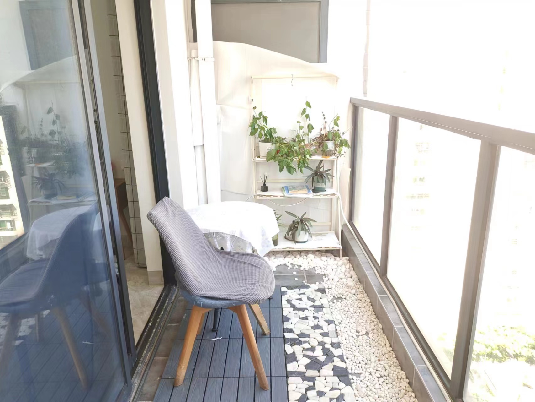 宇建国贸城  2室1厅1卫    120.0万 宇建国贸城  2室1厅1卫    120.0万室内图