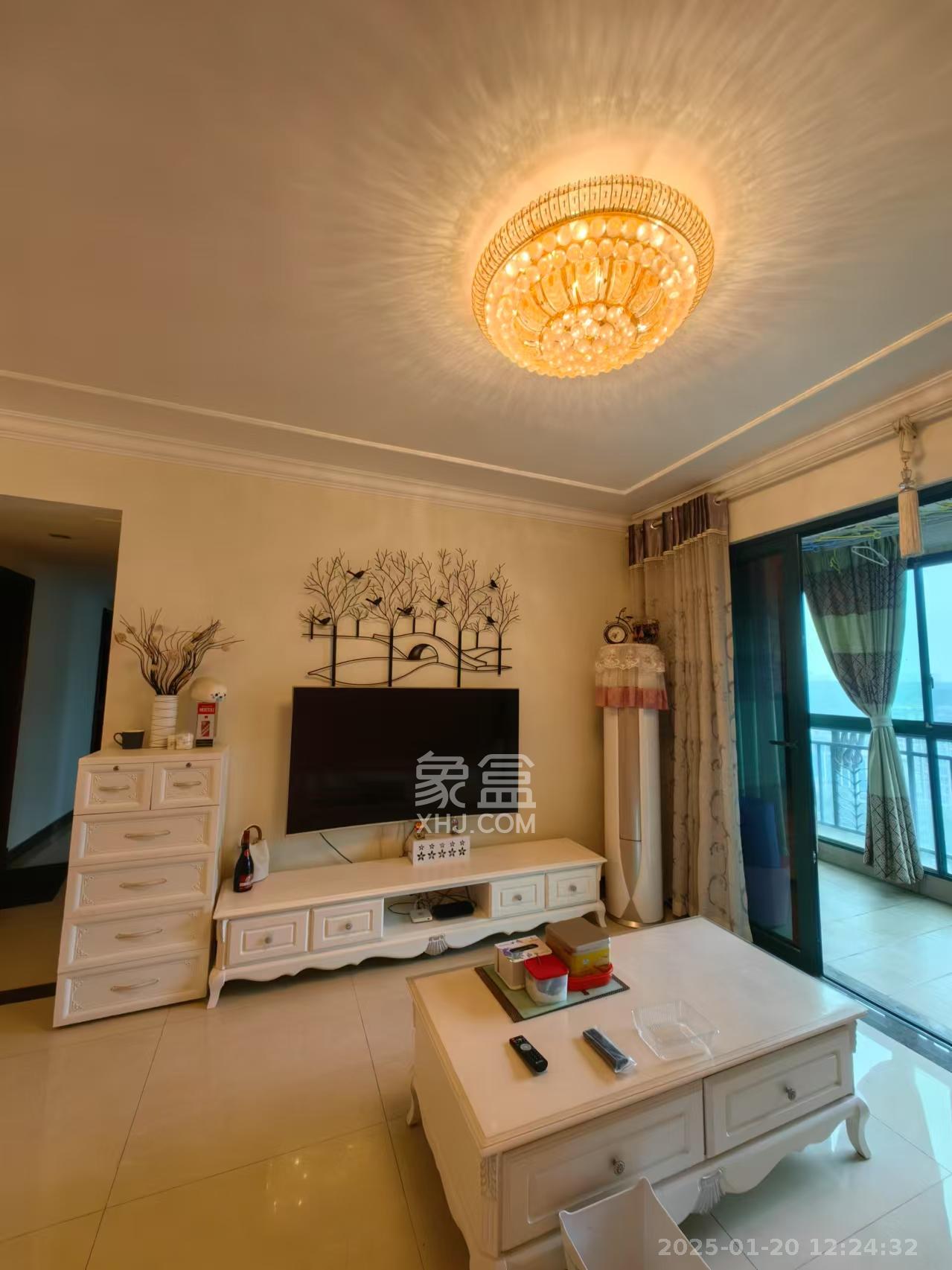 恒大城 3室2厅2卫 2500.0元/月 恒大城 3室2厅2卫 2500.0元/月室内图