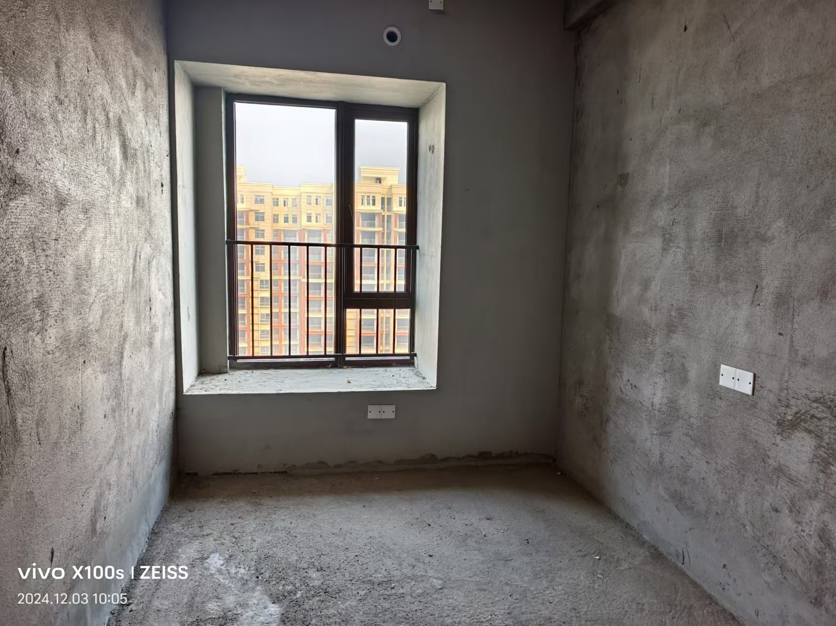 东城首府 5室2厅2卫 128.0万 东城首府 5室2厅2卫 128.0万室内图