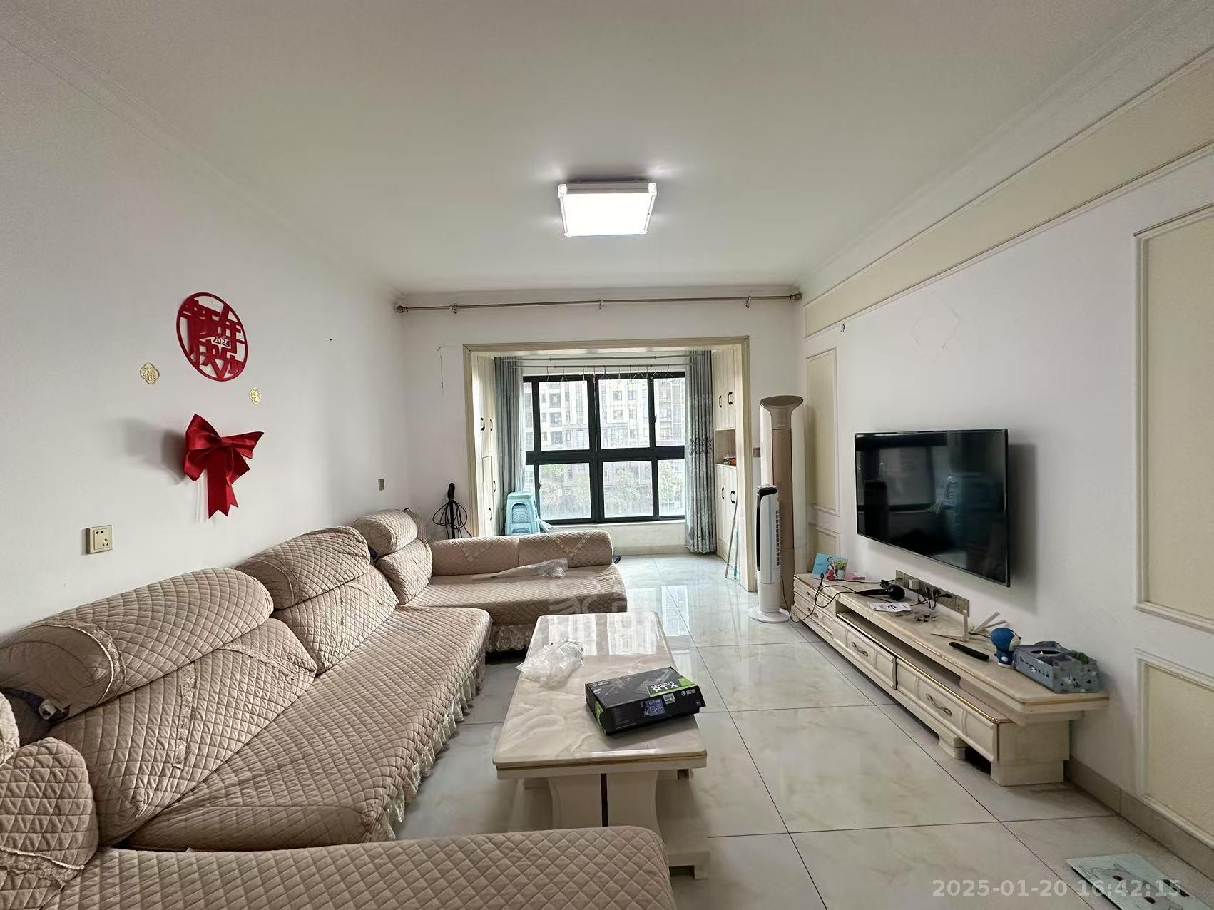 山水洲城华晨第一城 2室1厅1卫 1700.0元/月 山水洲城华晨第一城 2室1厅1卫 1700.0元/月室内图