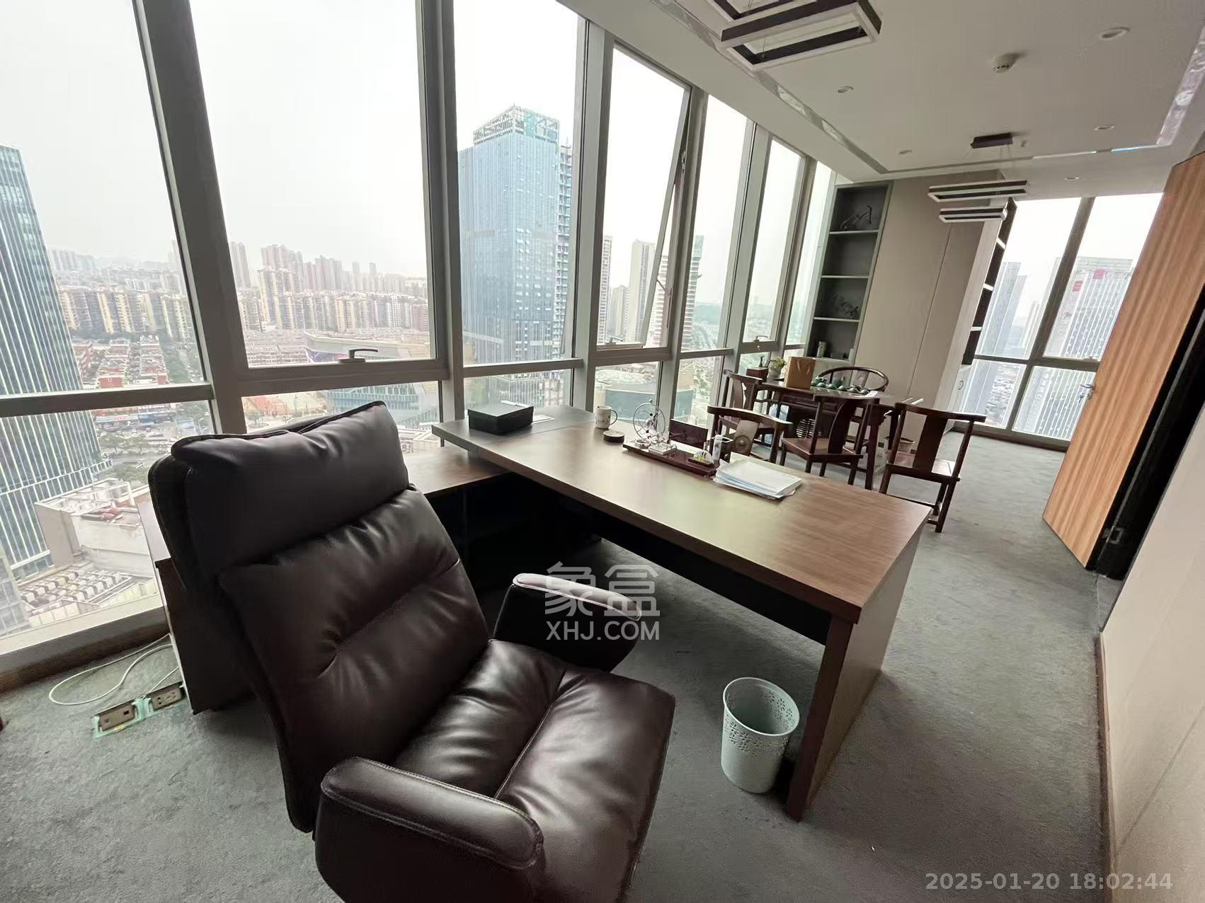 德思勤城市广场（宝格丽公寓）   253.0㎡      11500.0元/月室内图