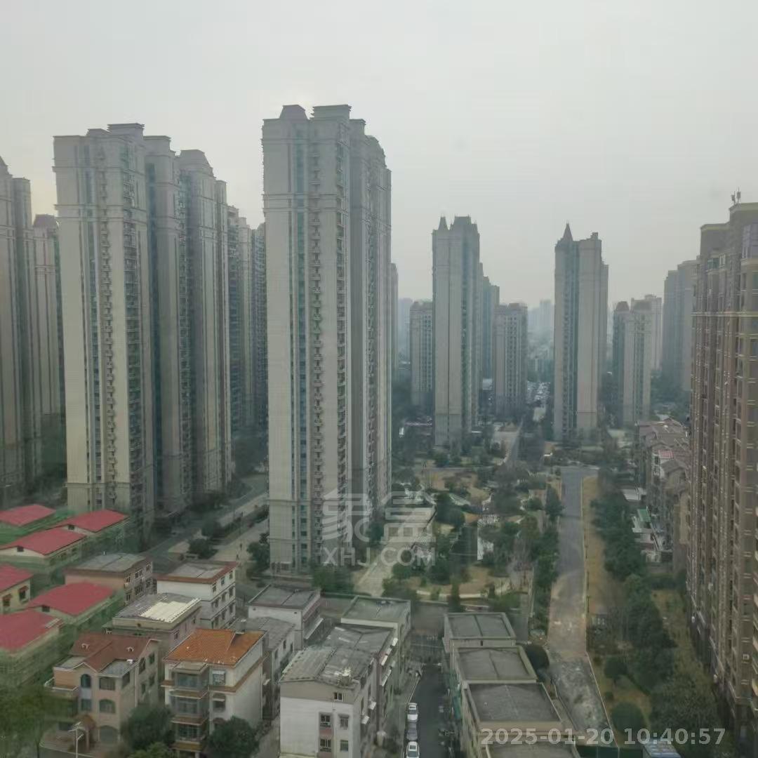 恒大华府 1室1厅1卫 1400.0元/月 恒大华府 1室1厅1卫 1400.0元/月室内图