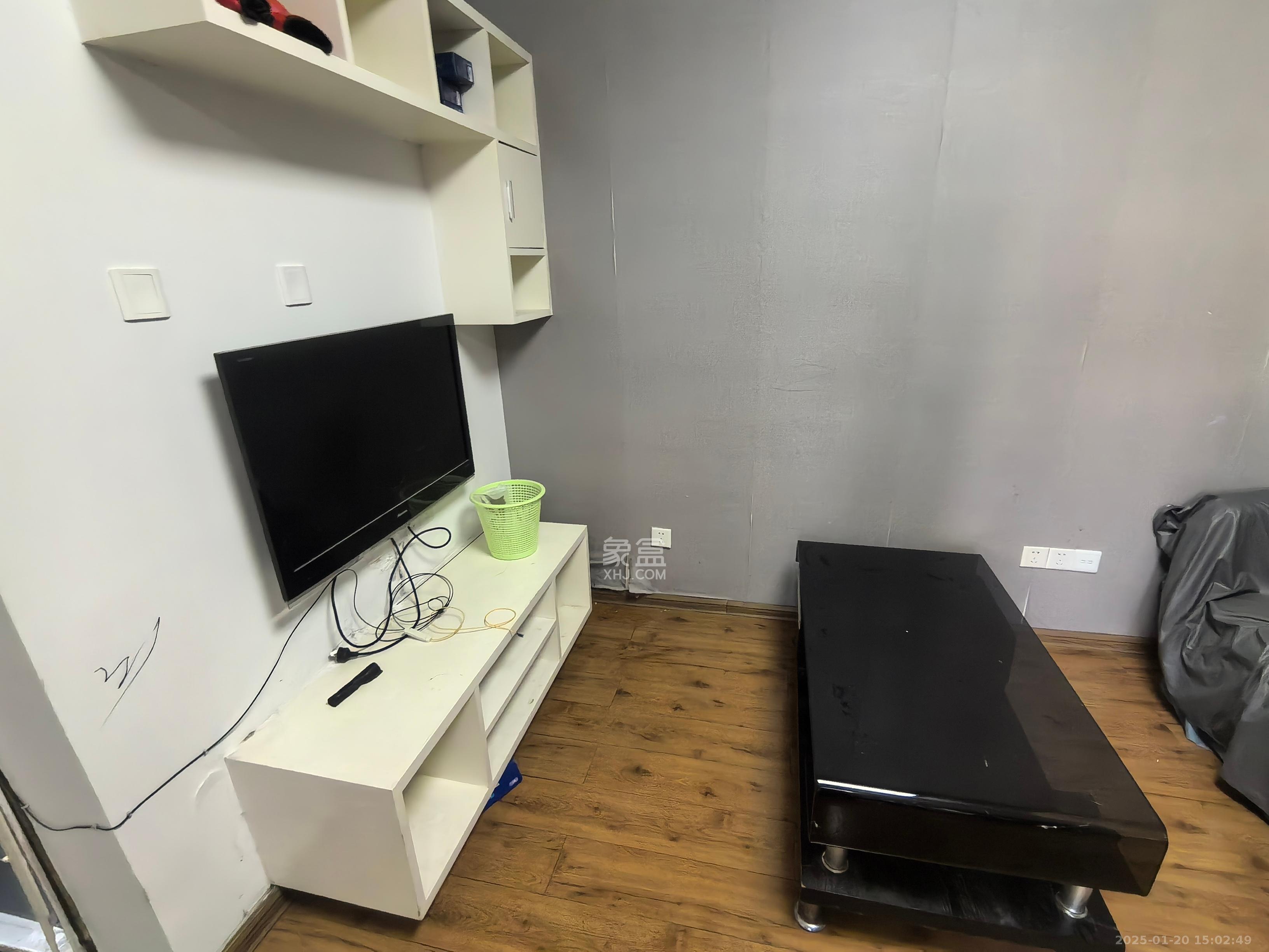 景泰雅苑（景江融城）  1室1厅1卫   1800.00元/月室内图