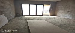 东城首府  5室2厅2卫   128.00万