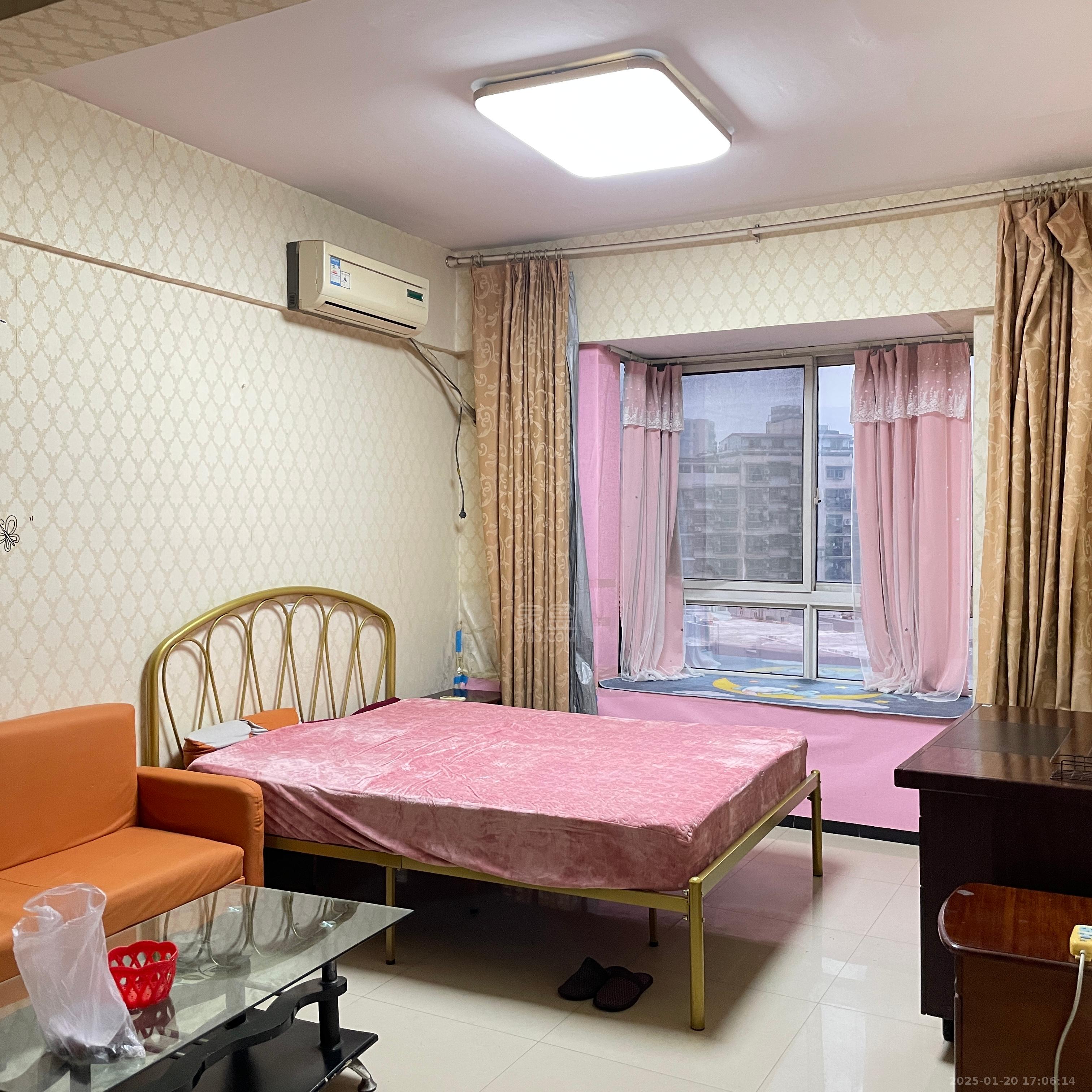 胜马可 1室1厅1卫 1000.0元/月 胜马可 1室1厅1卫 1000.0元/月室内图