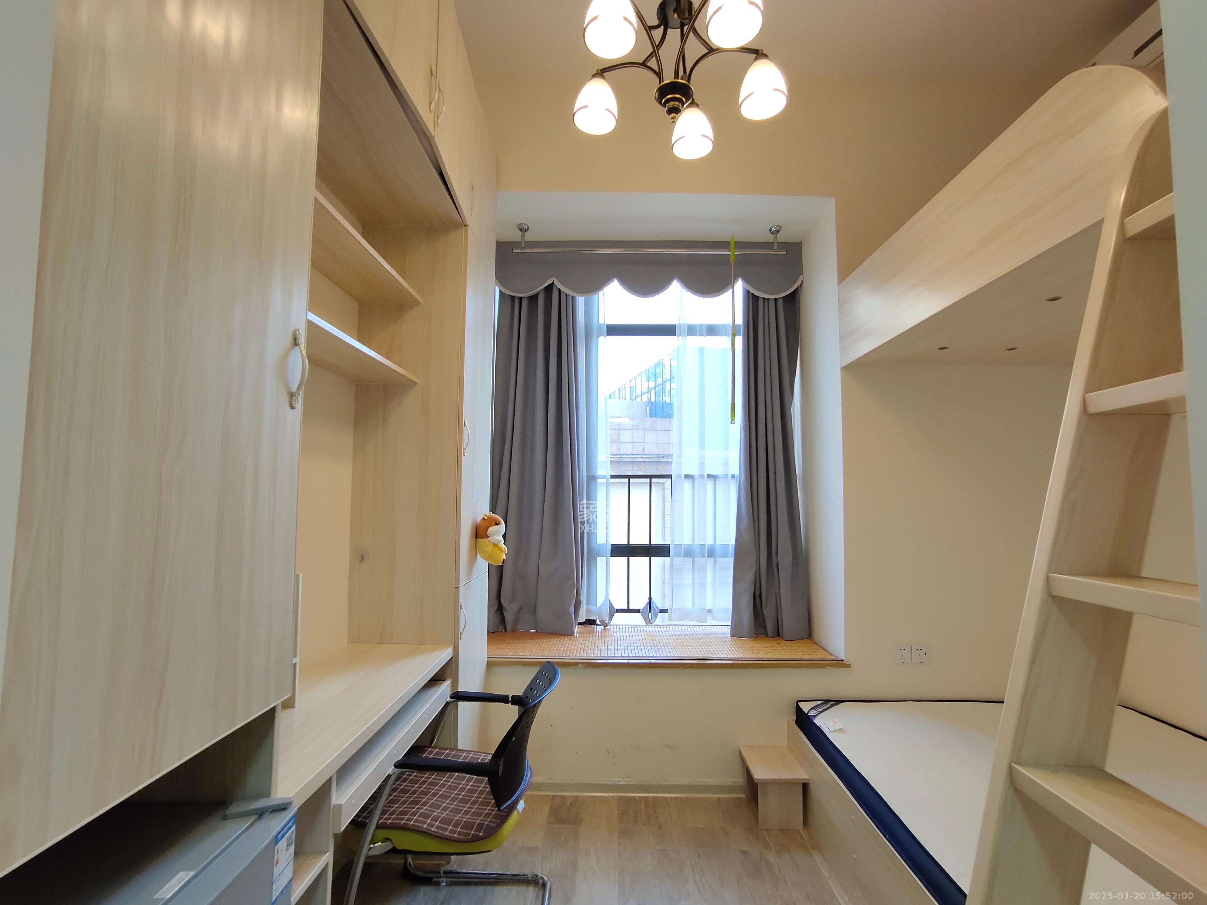 兰亭湾畔 1室1厅1卫 1100.0元/月 兰亭湾畔 1室1厅1卫 1100.0元/月室内图