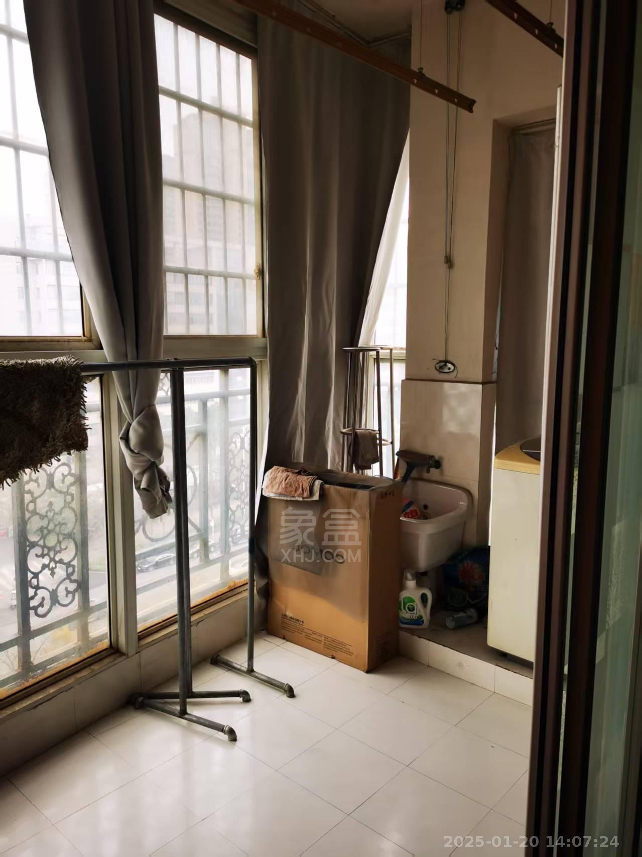 珠江丽园 2室2厅1卫 1500.0元/月 珠江丽园 2室2厅1卫 1500.0元/月室内图