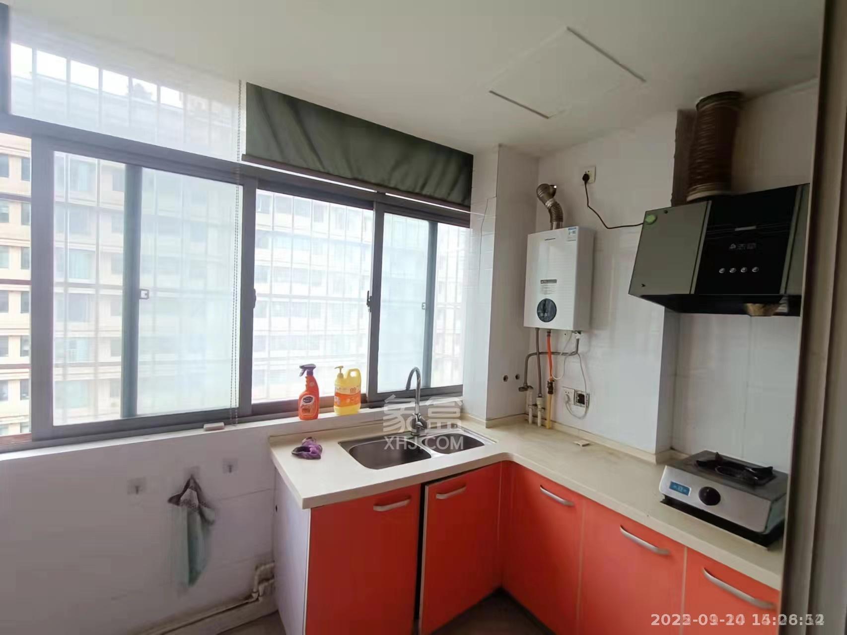 庐山春天大厦(和一宾馆)  1室1厅1卫    1100.0元/月 庐山春天大厦(和一宾馆)  1室1厅1卫    1100.0元/月室内图