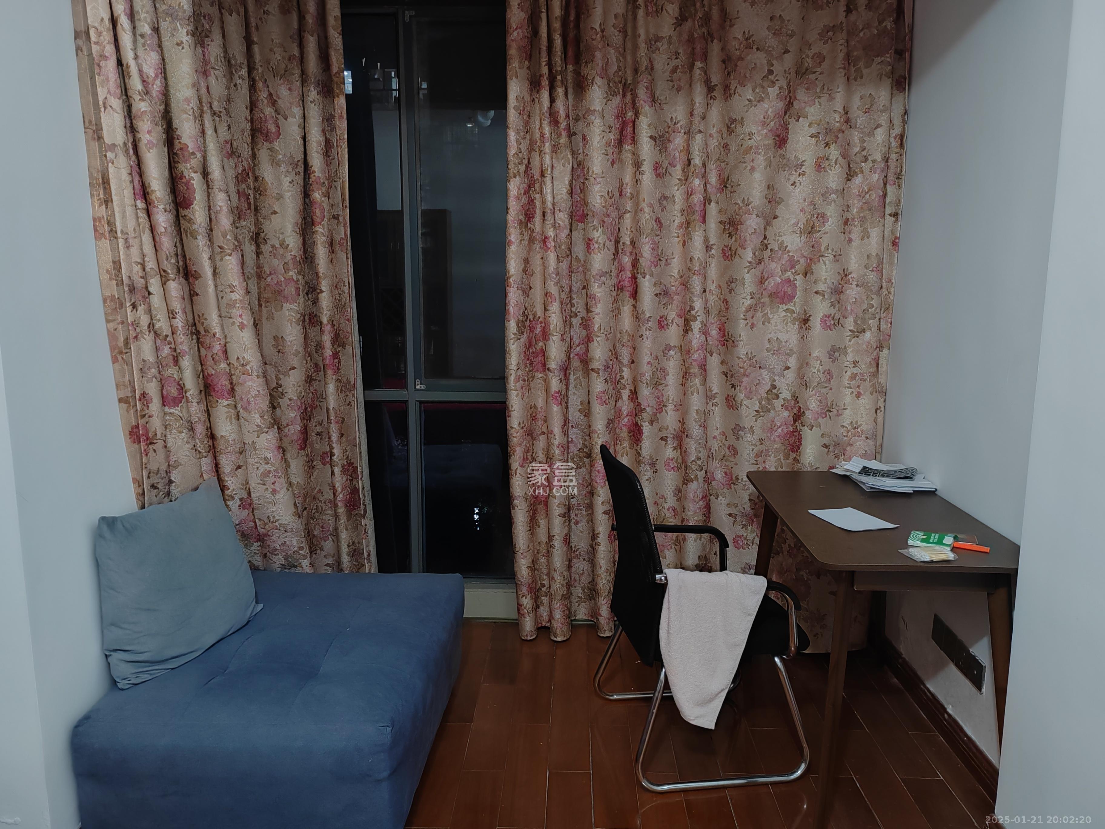 建鑫二期  4室2厅1卫   1600.00元/月室内图