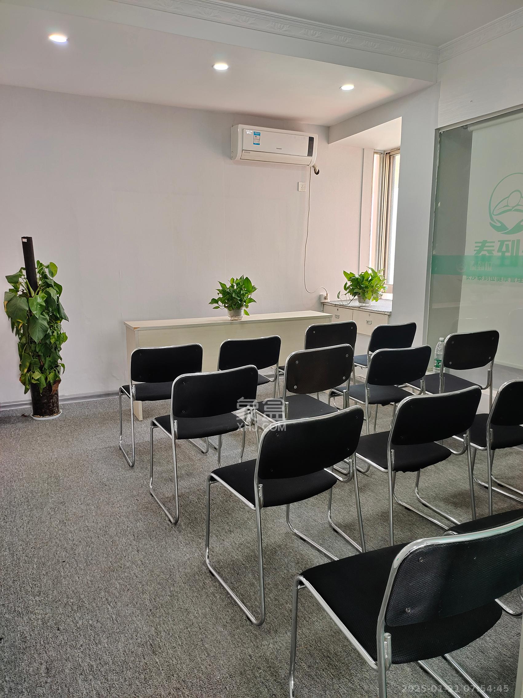 都市阳光大厦 1室1厅1卫 4800.0元/月 都市阳光大厦 1室1厅1卫 4800.0元/月室内图