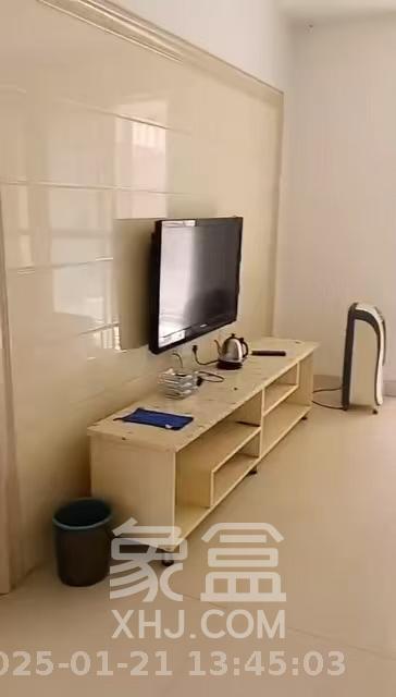 星城新宇颐景苑  3室1厅1卫   2400.00元/月室内图