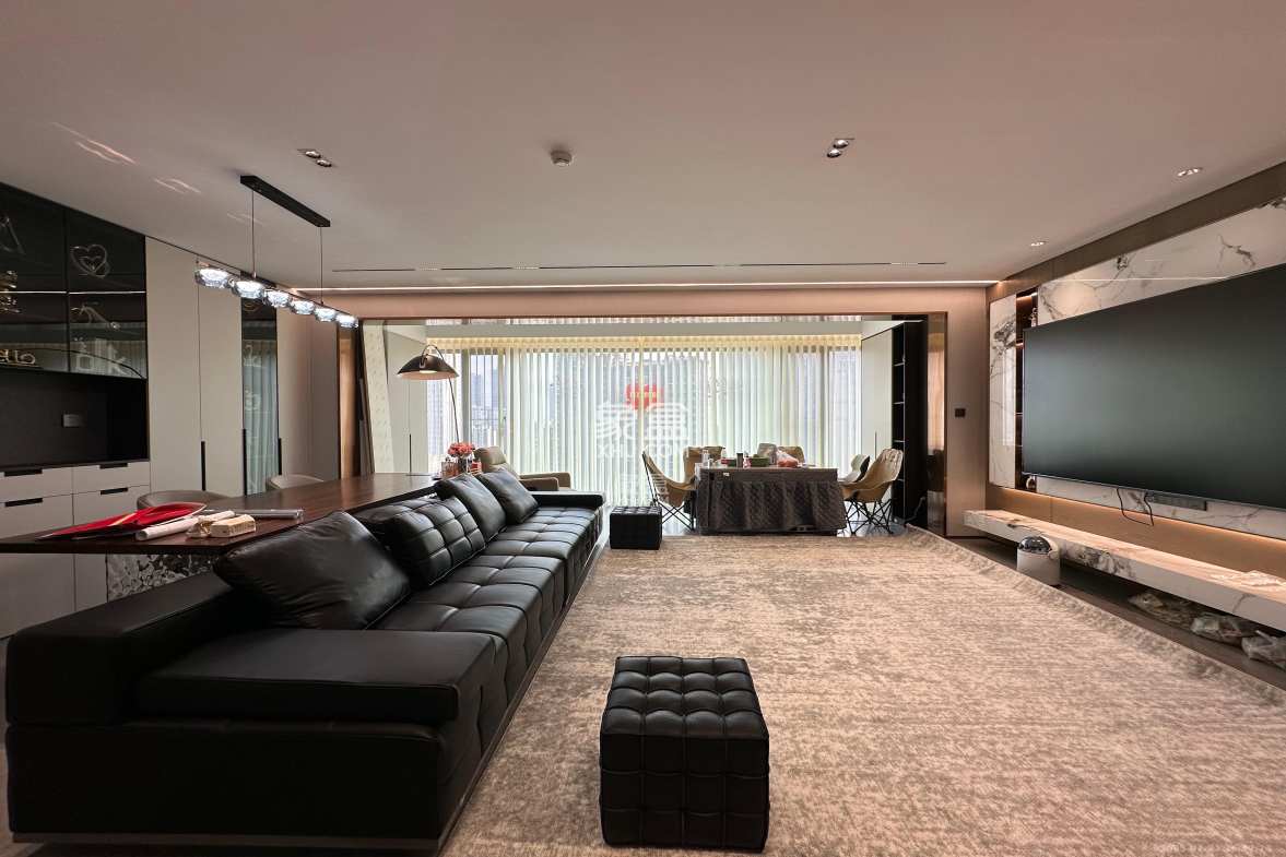 长沙悦府(华润万象城)  3室2厅3卫    12000.0元/月 长沙悦府(华润万象城)  3室2厅3卫    12000.0元/月室内图