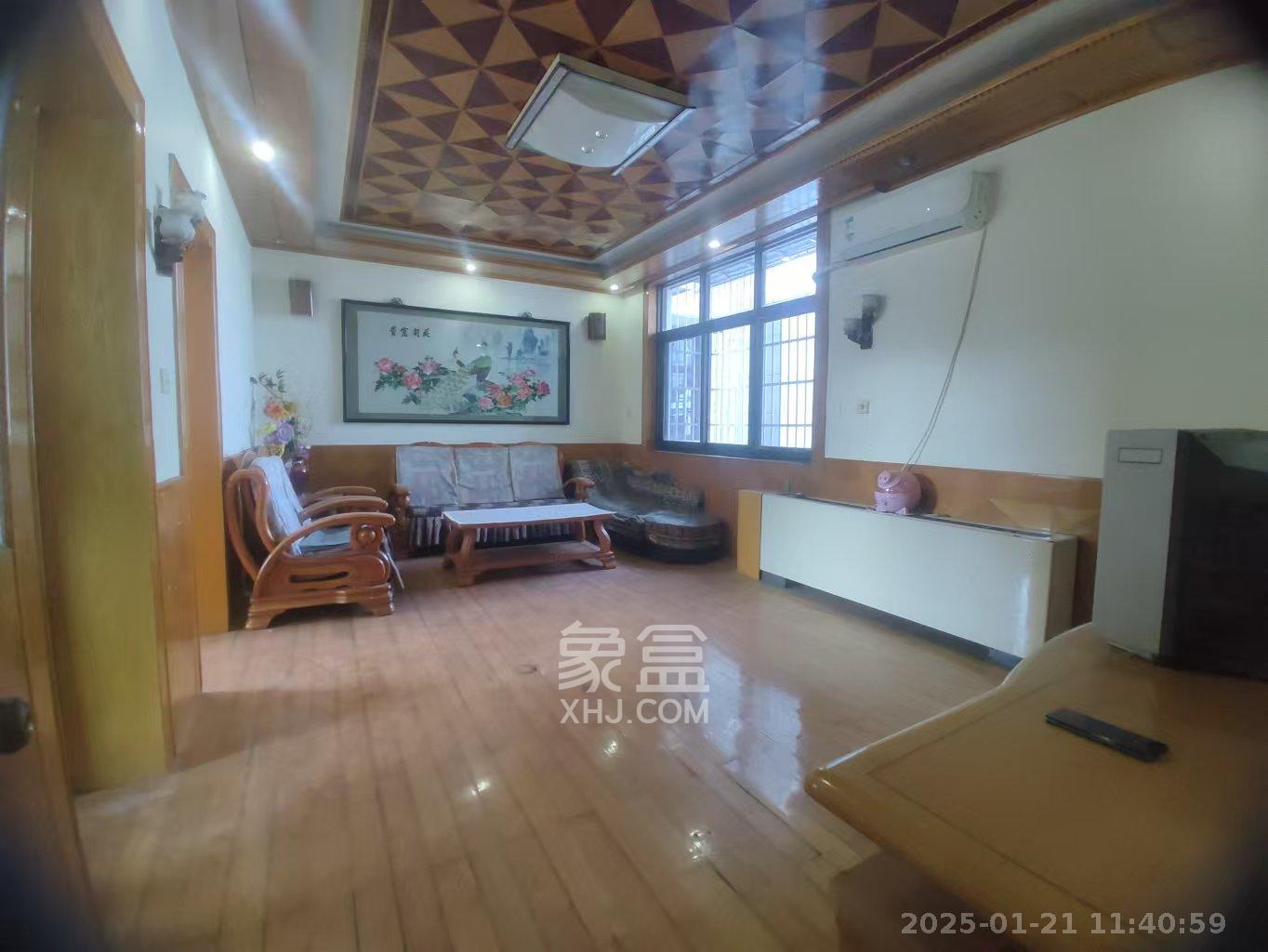 林业厅宿舍 3室2厅1卫 2200.0元/月 林业厅宿舍 3室2厅1卫 2200.0元/月室内图