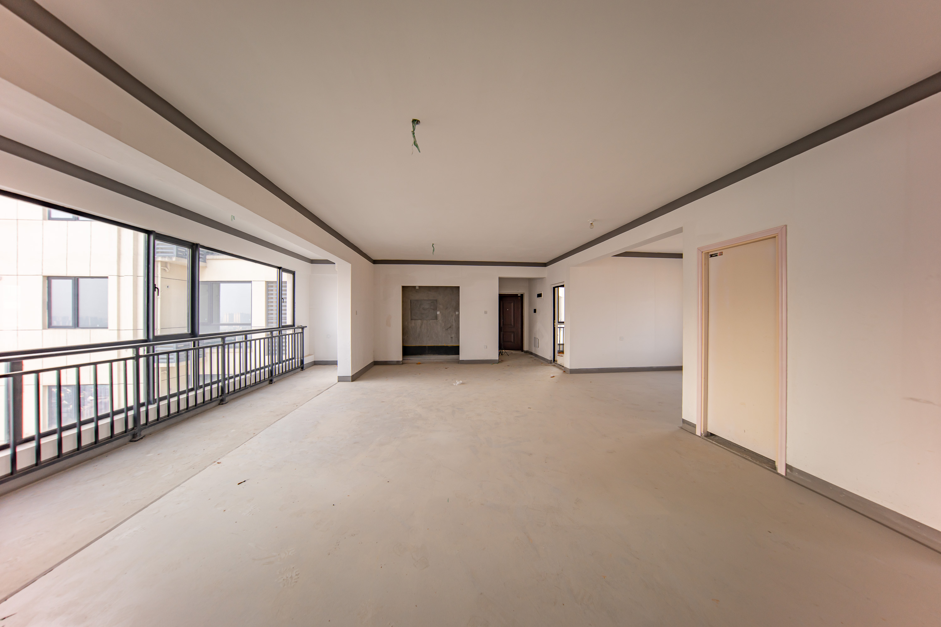 建投象山国际  4室2厅2卫   165.80万