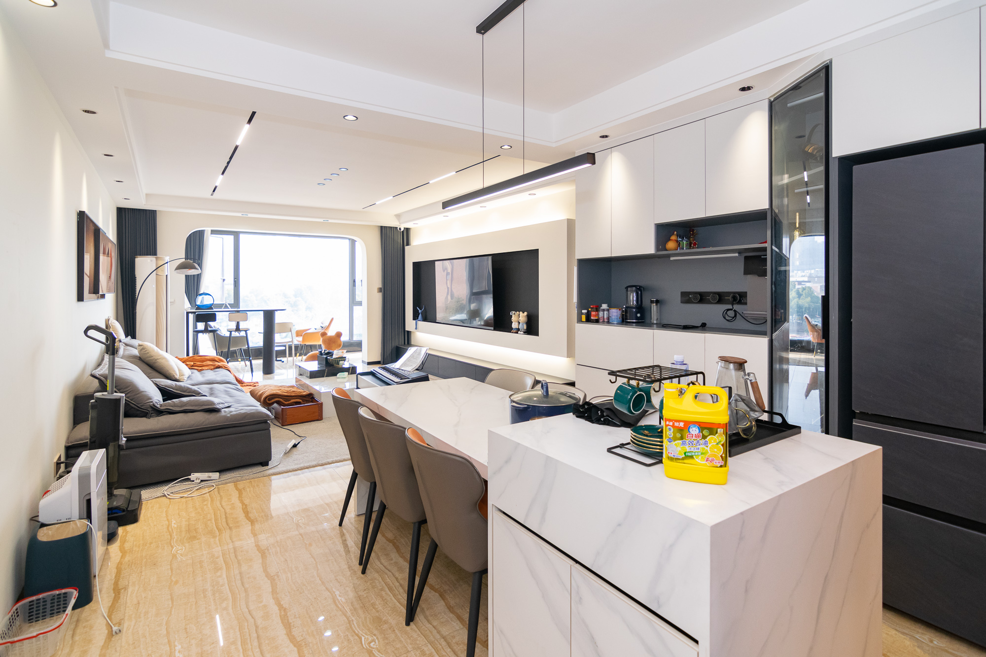 碧桂园培文府锦园  4室2厅2卫    108.0万 碧桂园培文府锦园  4室2厅2卫    108.0万客厅