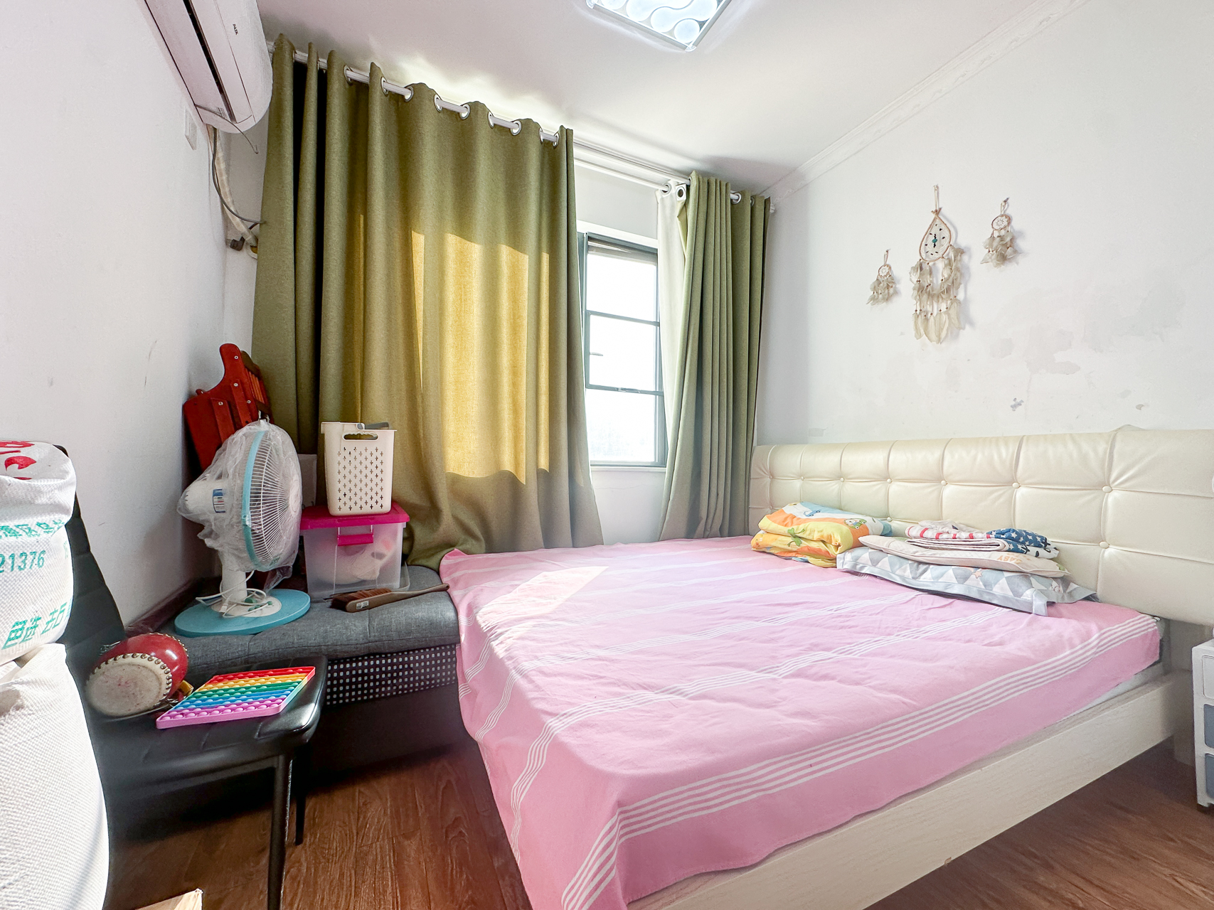 盛腾学林西岸  2室2厅1卫    53.8万 盛腾学林西岸  2室2厅1卫    53.8万卧室