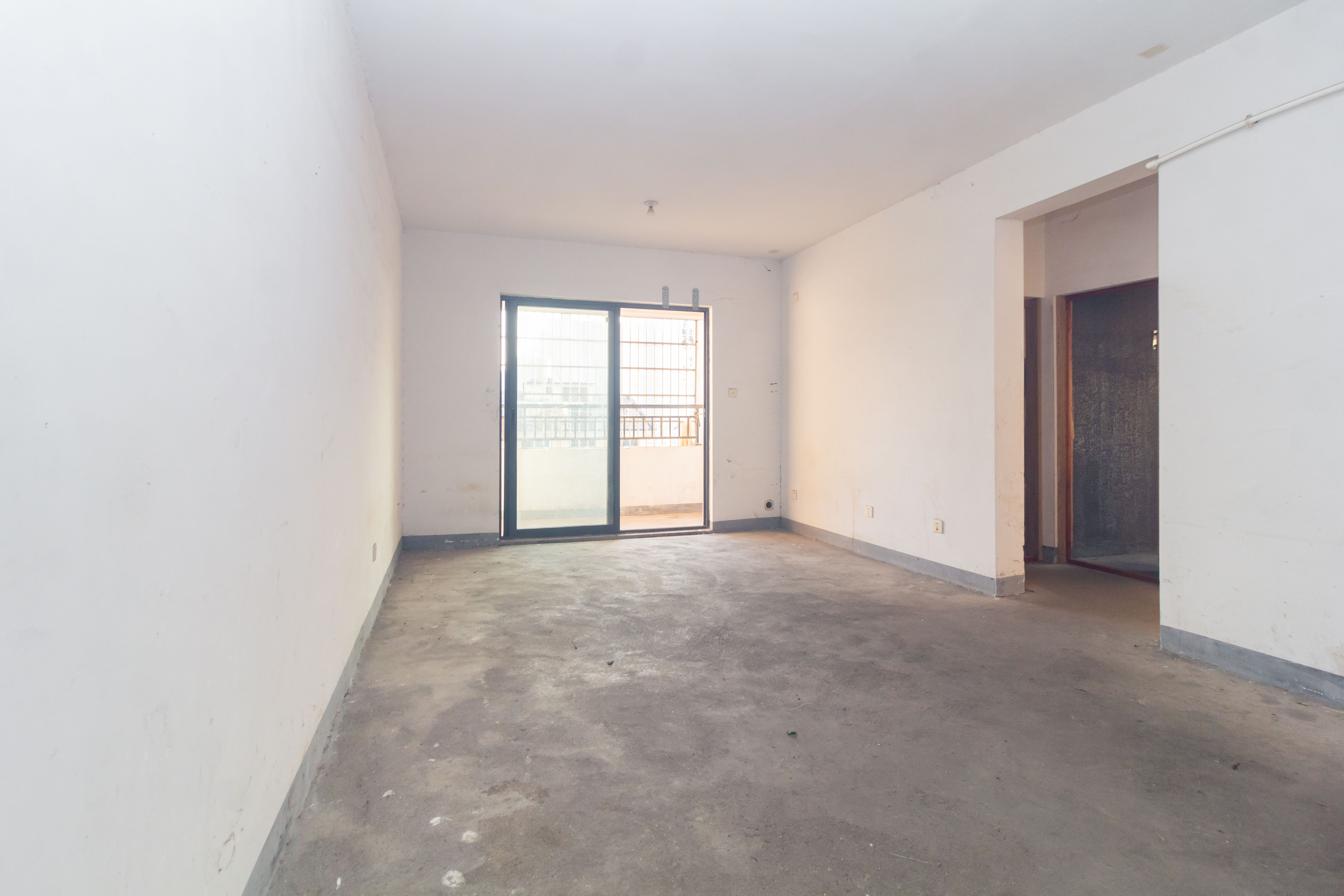 中国铁建国际城二期  3室2厅1卫    43.0万 中国铁建国际城二期  3室2厅1卫    43.0万客厅