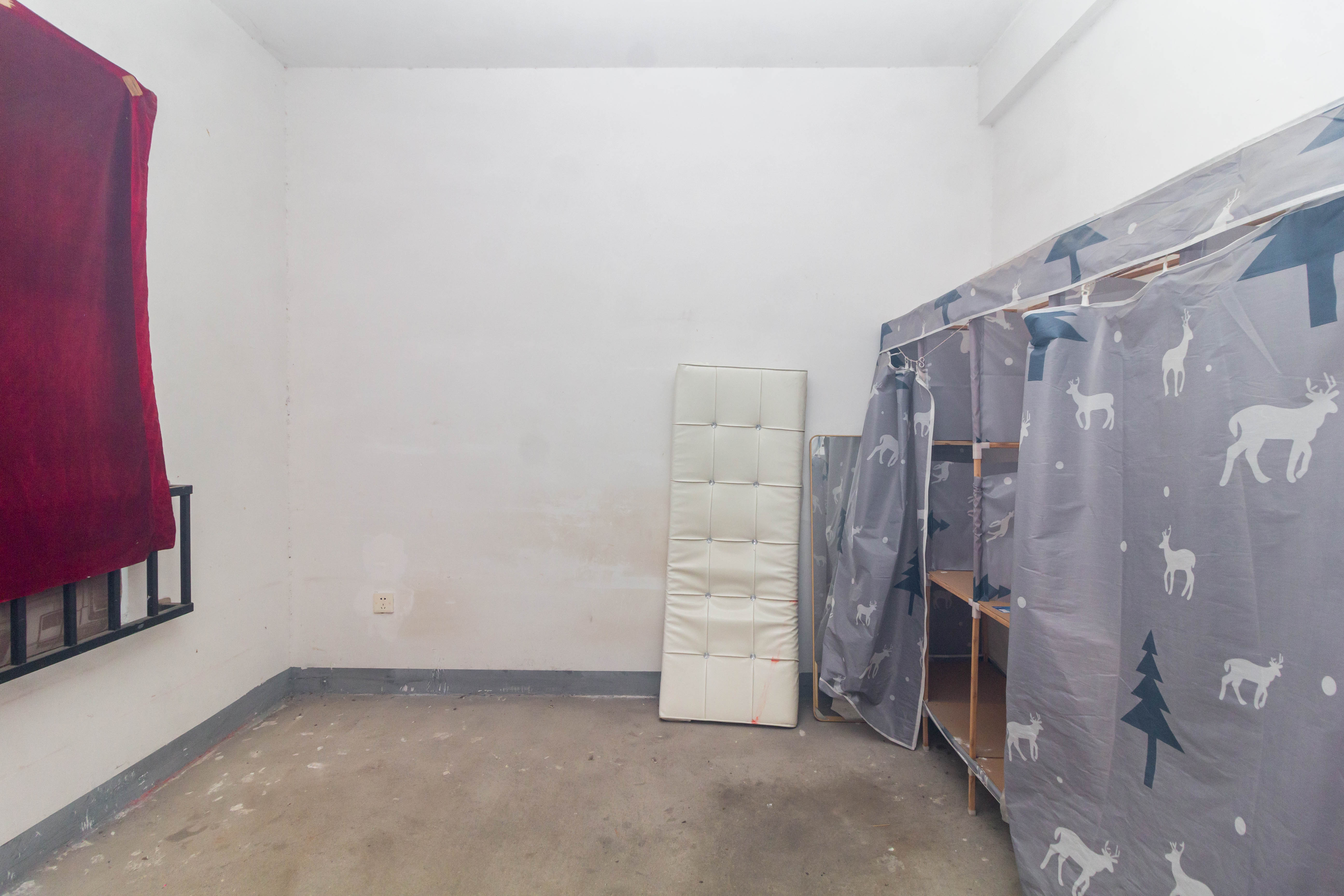 中国铁建国际城二期  3室2厅1卫    43.0万 中国铁建国际城二期  3室2厅1卫    43.0万卧室