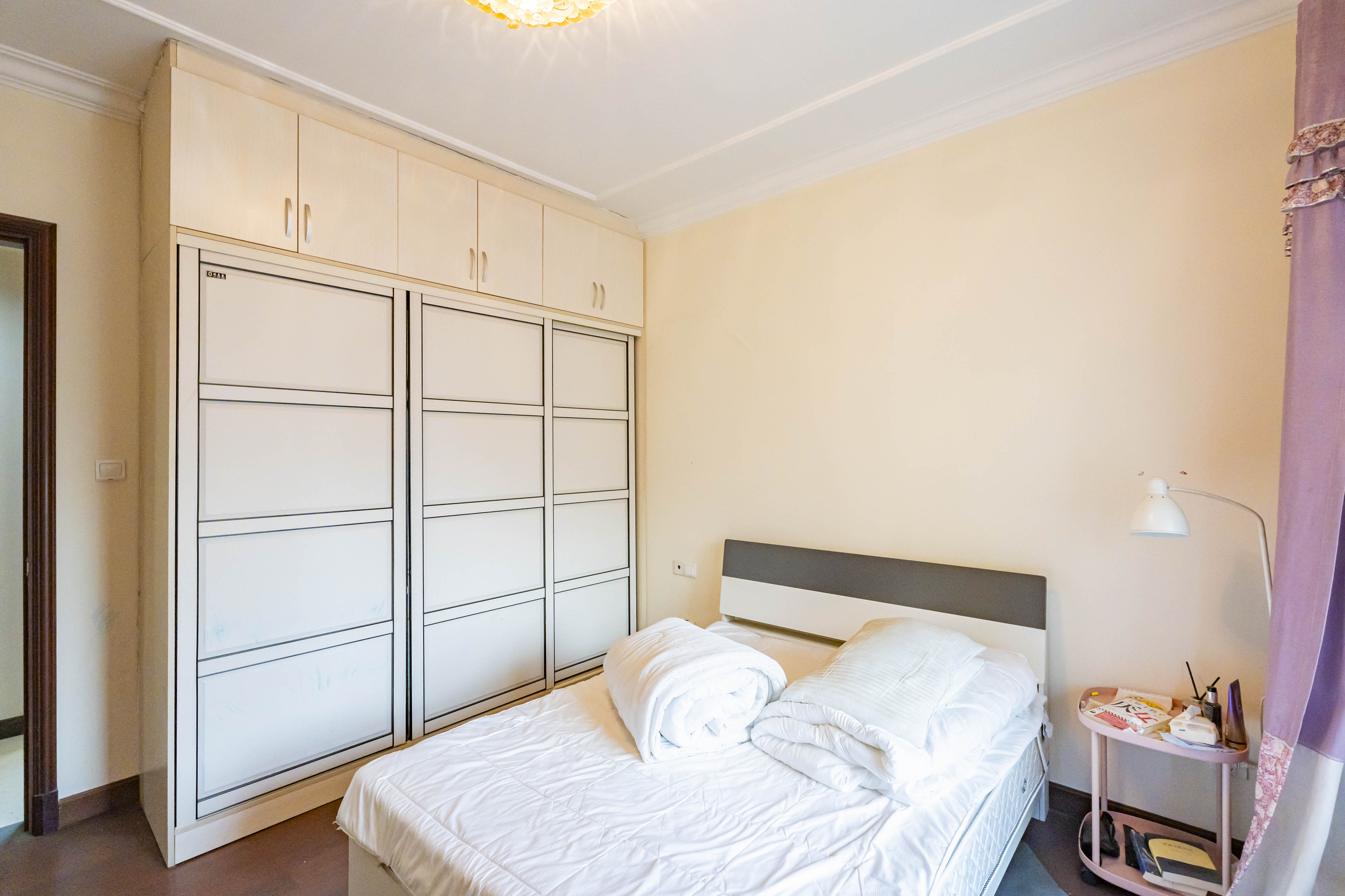 恒大雅苑  3室2厅1卫    80.0万卧室